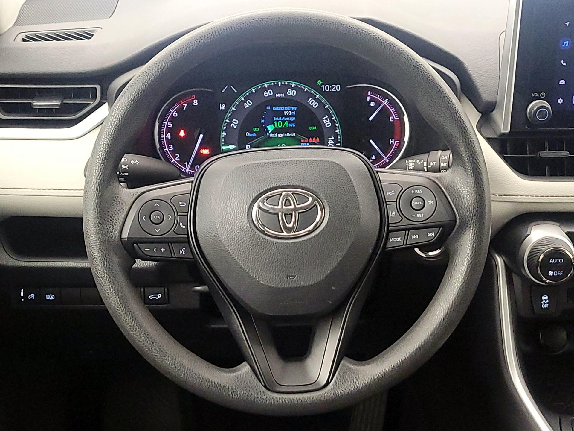 Thumbnail: 2023 Toyota RAV4 - 10