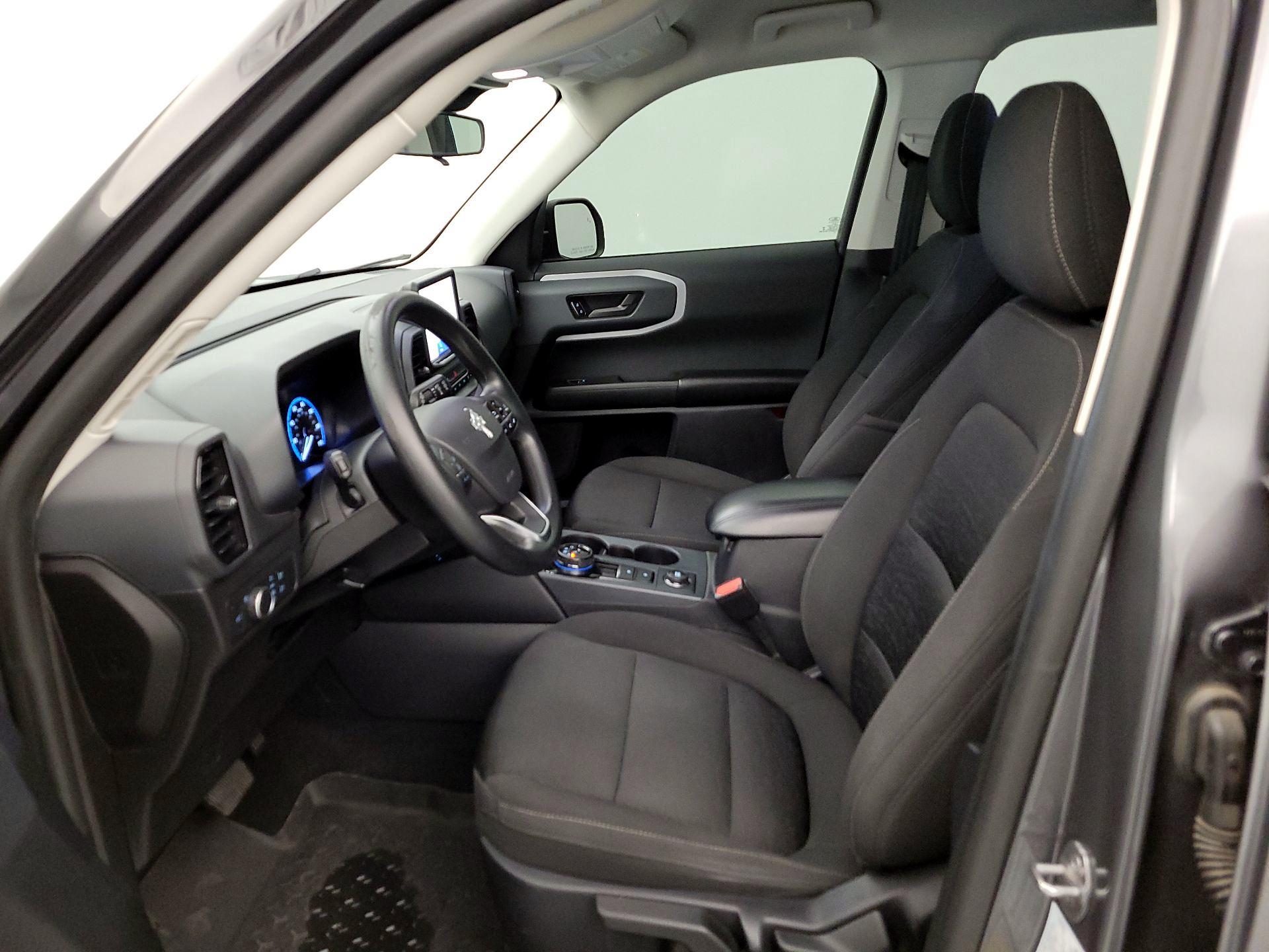 Thumbnail: 2021 Ford Bronco Sport - 11