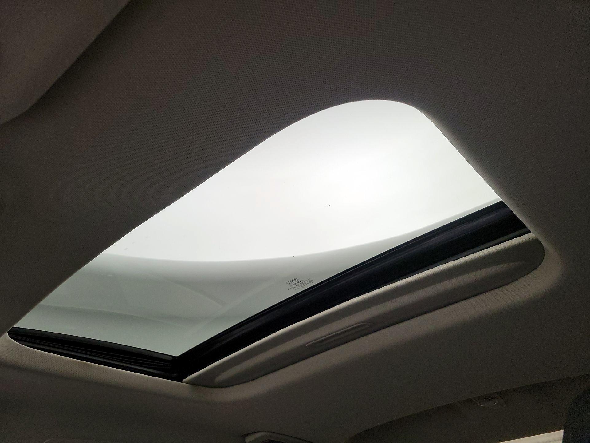 Thumbnail: 2014 Ford Fusion - 19