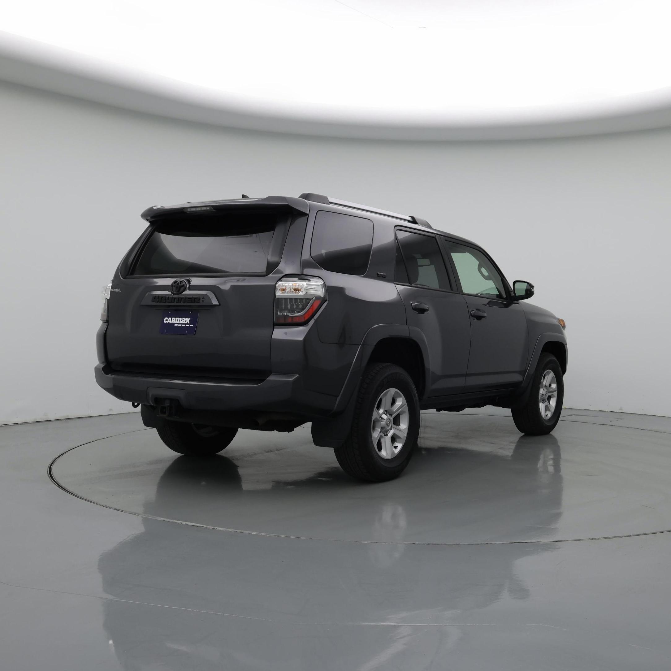 Thumbnail: 2022 Toyota 4Runner - 8