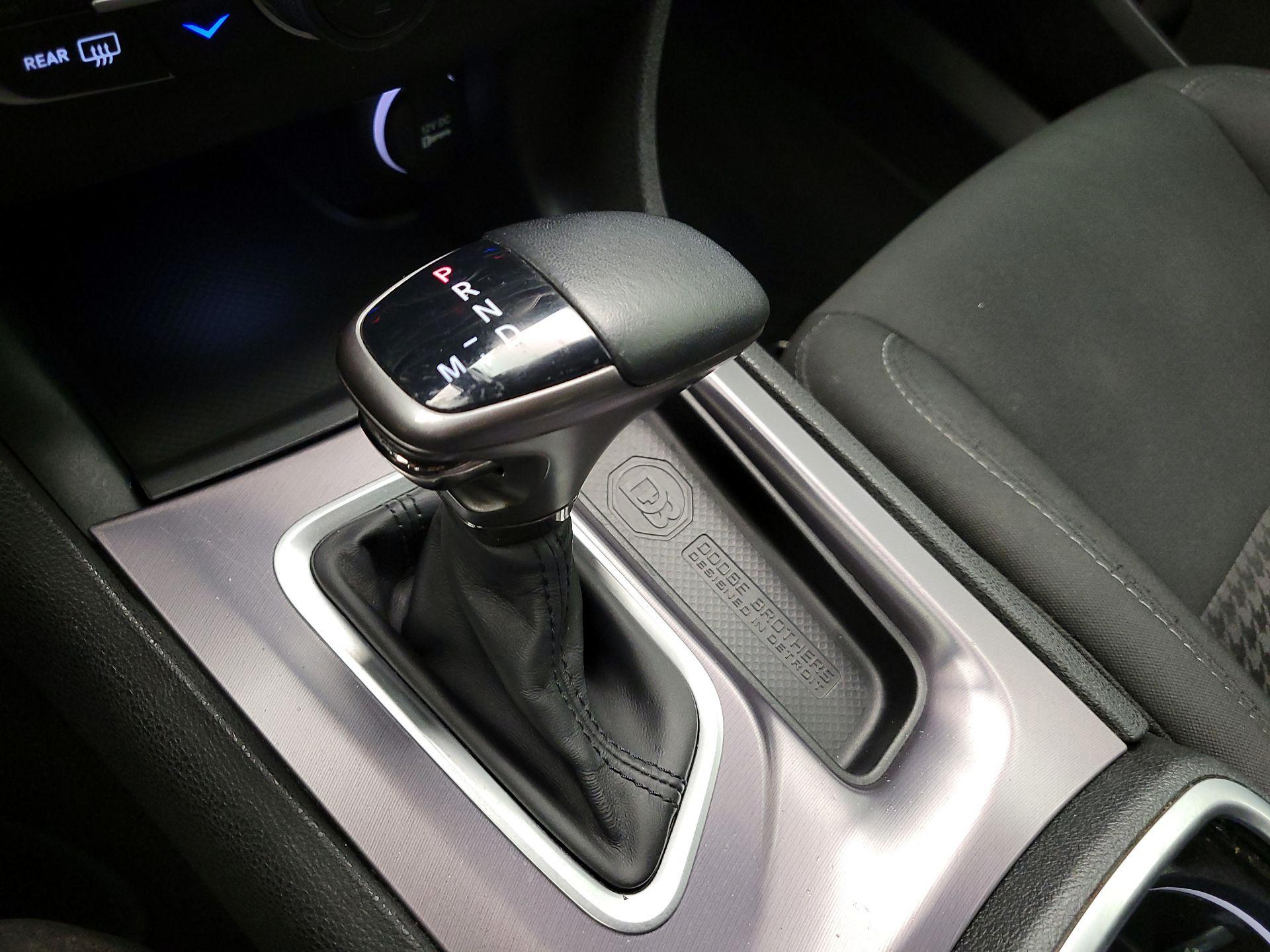 Thumbnail: 2019 Dodge Charger - 17