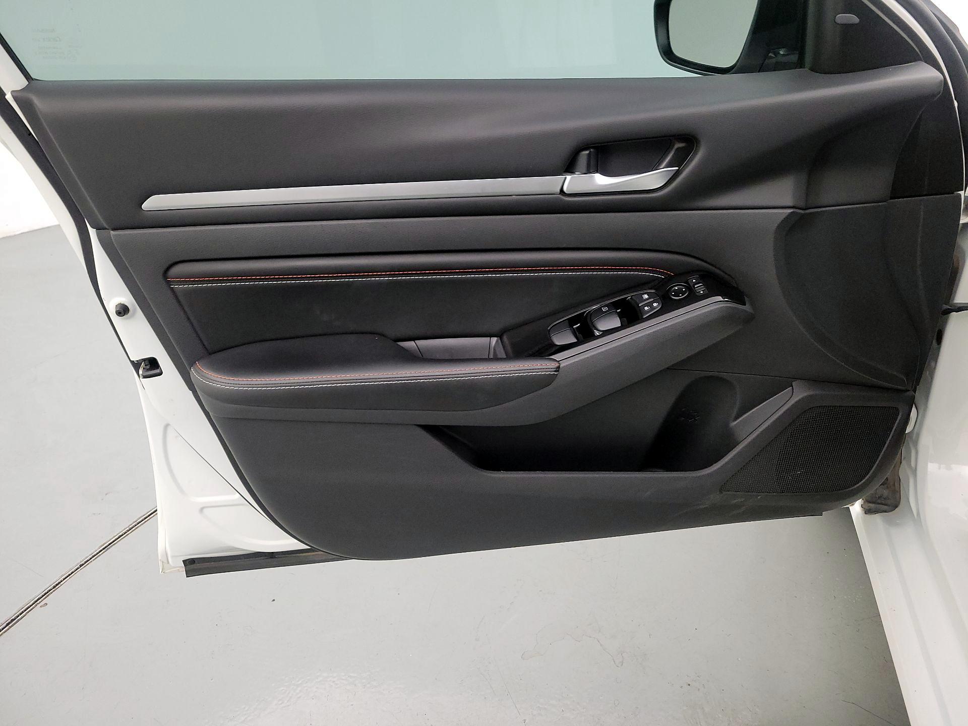 Thumbnail: 2023 Nissan Altima - 12