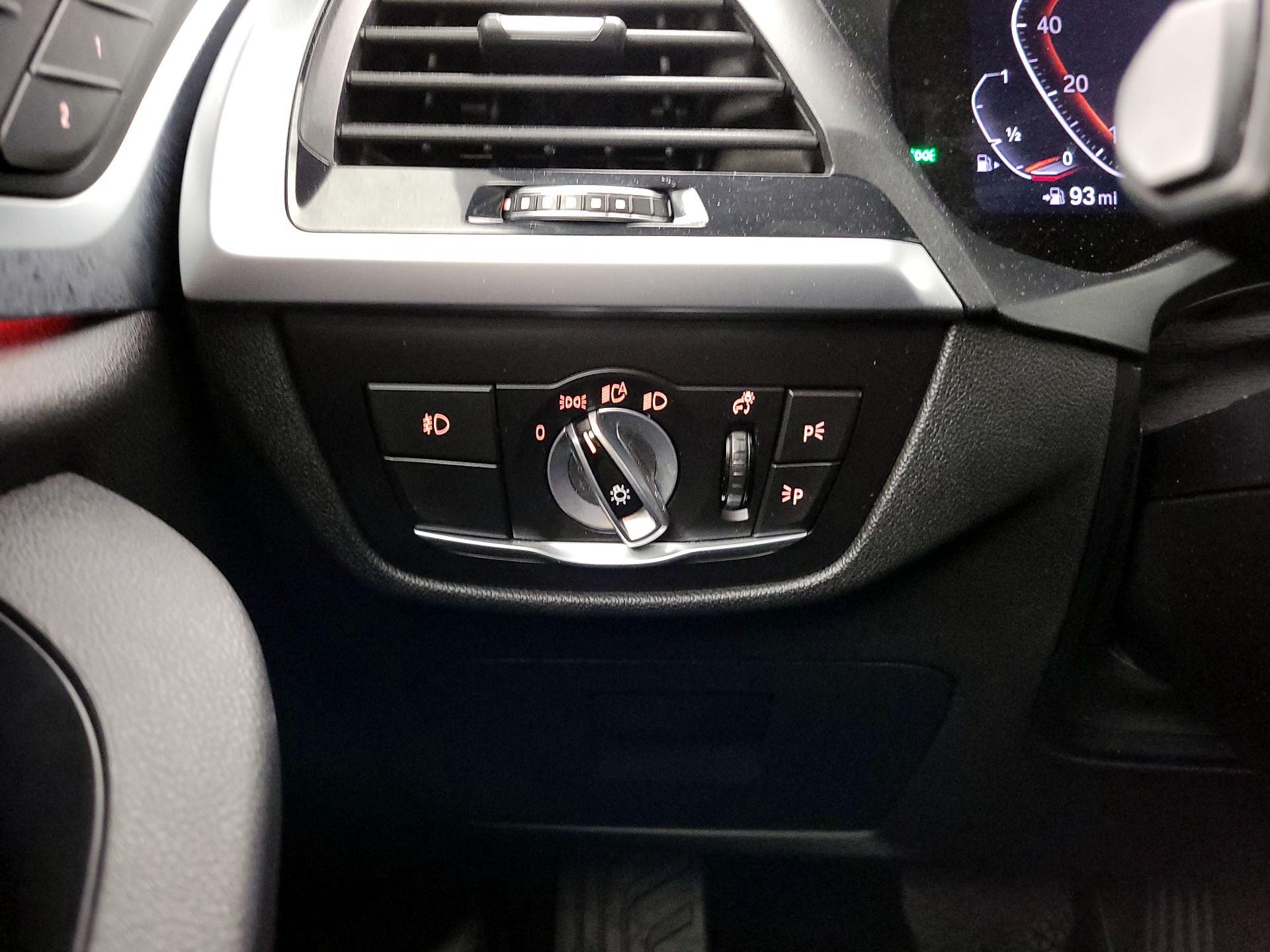 Thumbnail: 2021 BMW X3 - 13