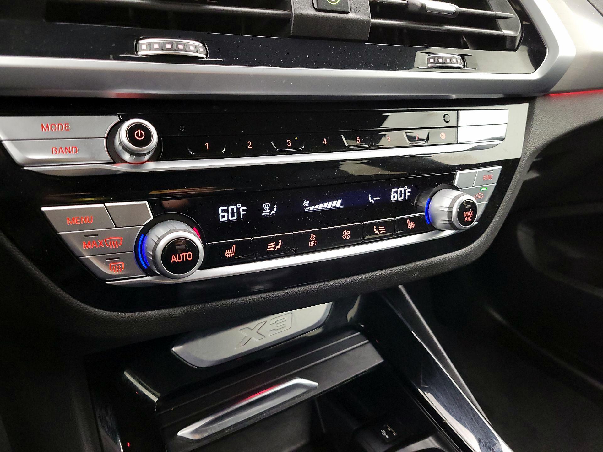 Thumbnail: 2021 BMW X3 - 17