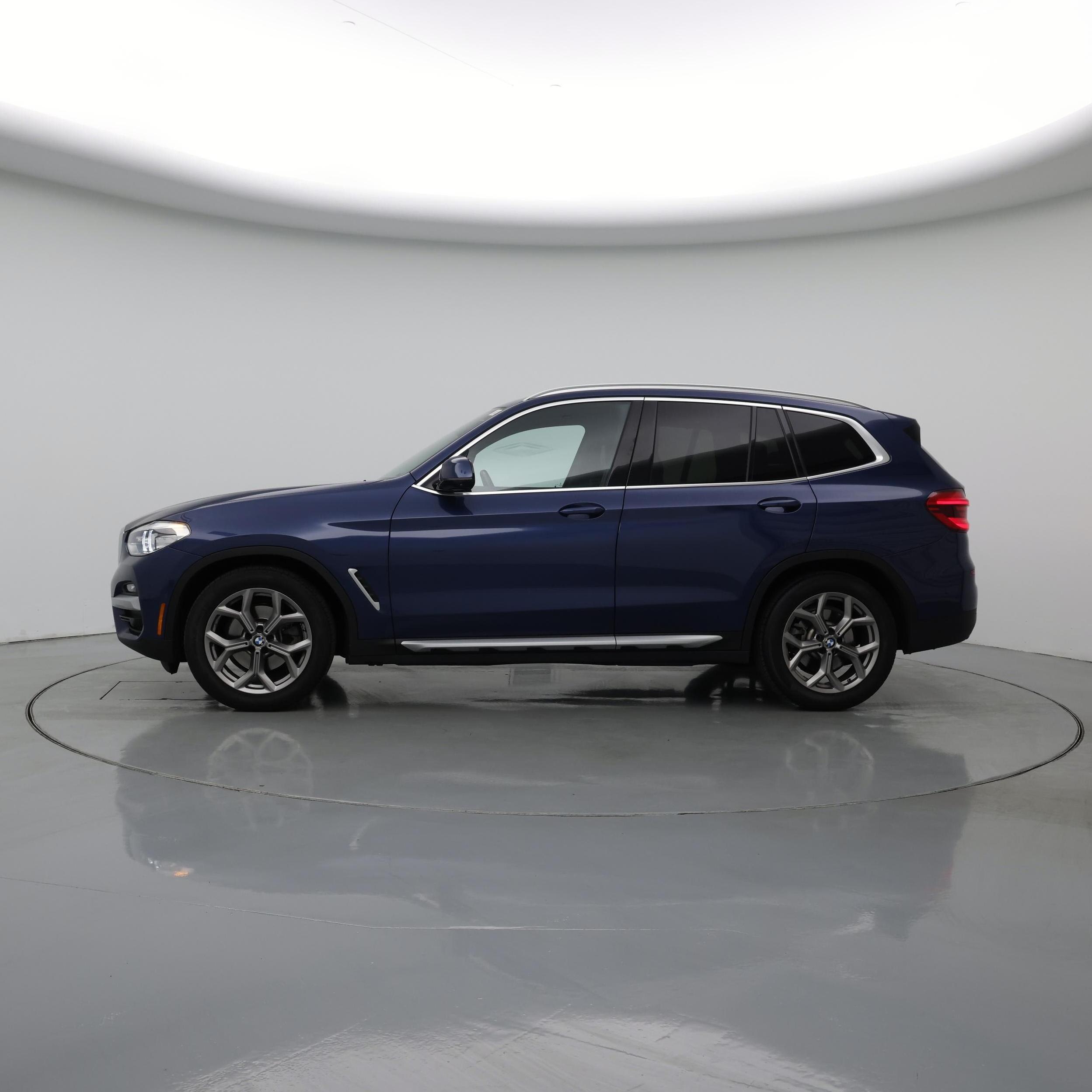 Thumbnail: 2021 BMW X3 - 3