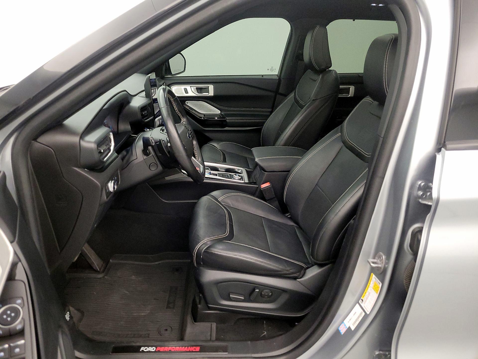 Thumbnail: 2022 Ford Explorer - 11