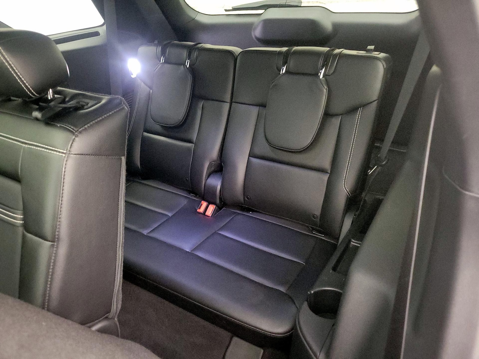 2022 Ford Explorer ST - Photo 23