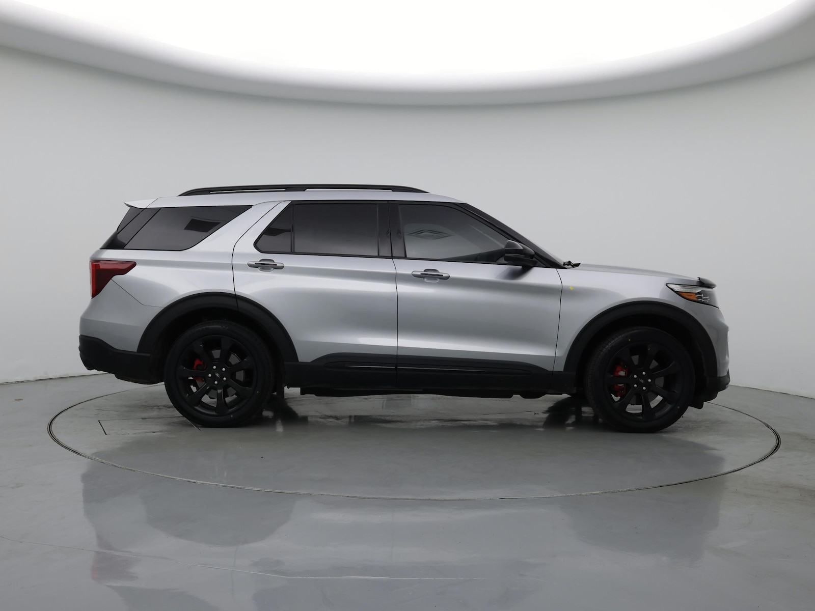 2022 Ford Explorer ST - Photo 8