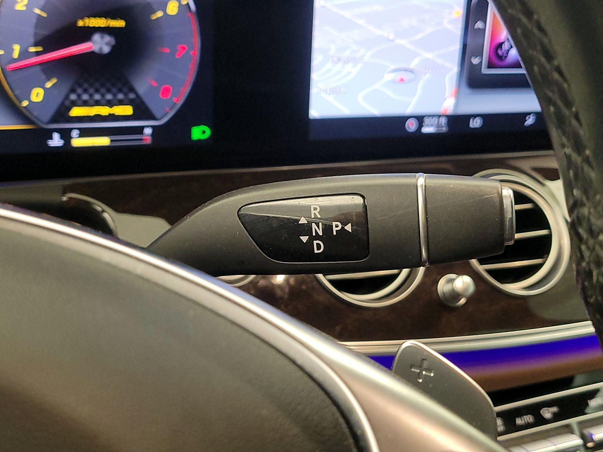 Thumbnail: 2018 Mercedes-Benz E-Class - 18