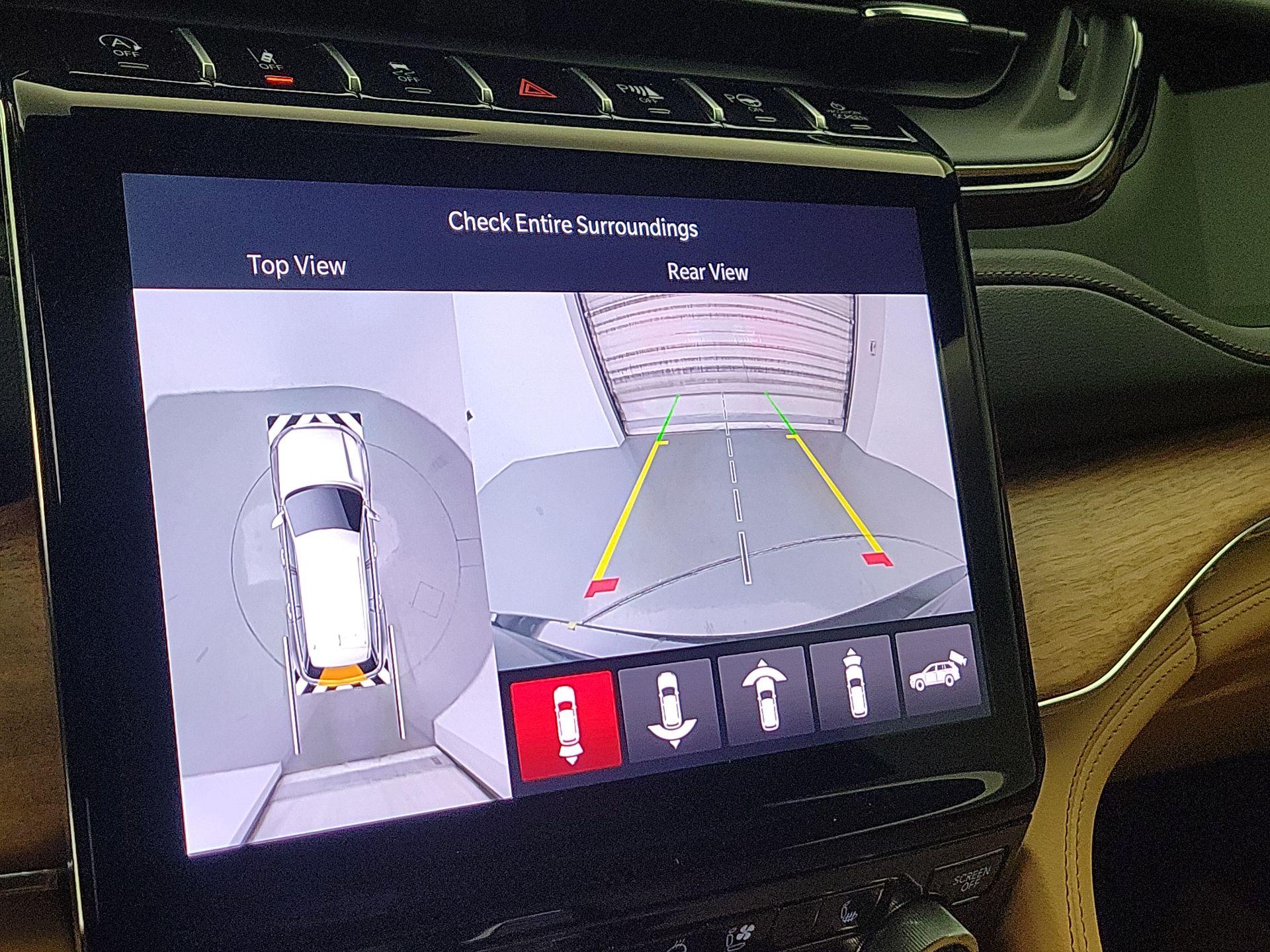 Thumbnail: 2025 Jeep Grand Cherokee - 15