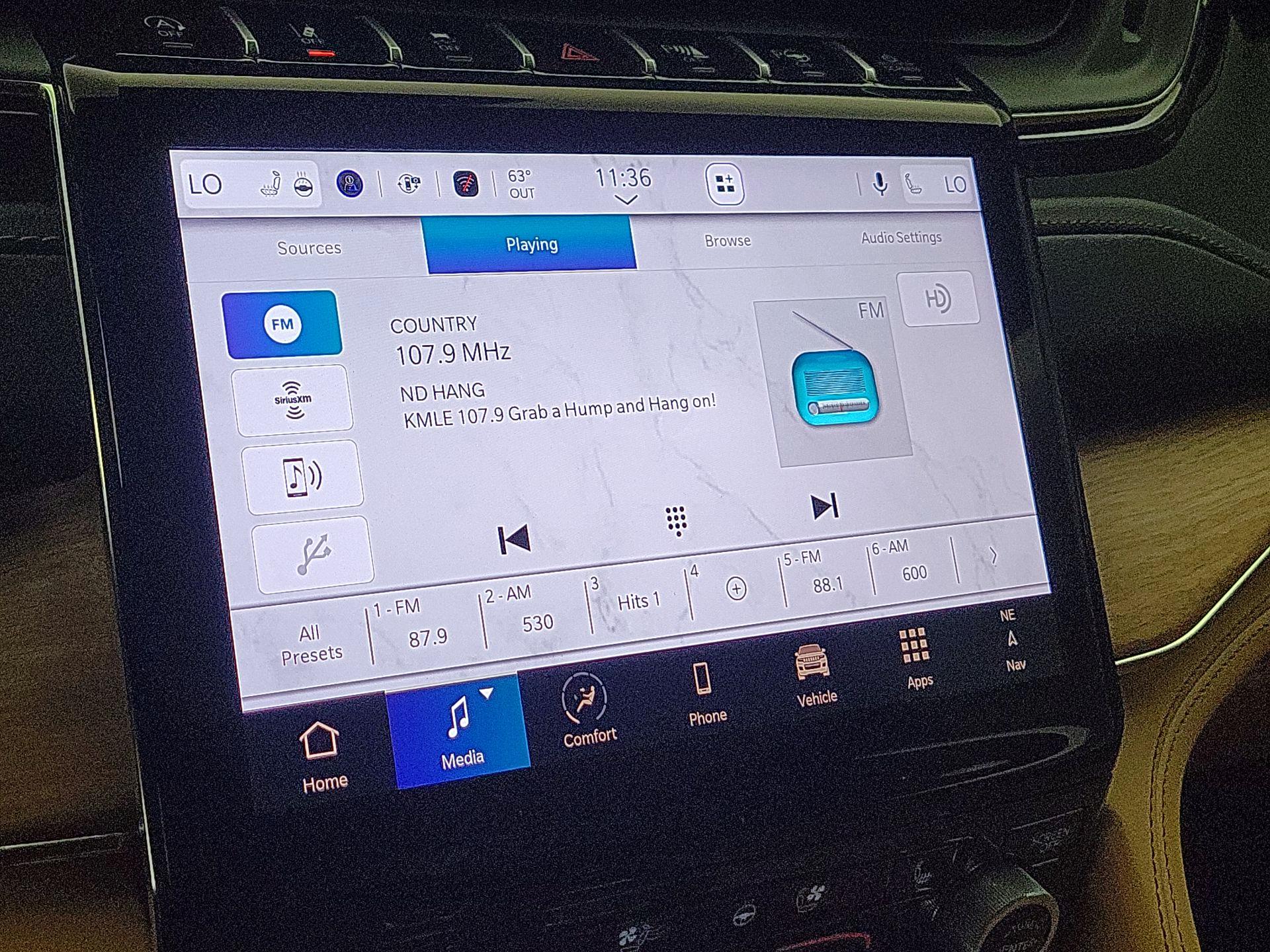 Thumbnail: 2025 Jeep Grand Cherokee - 16