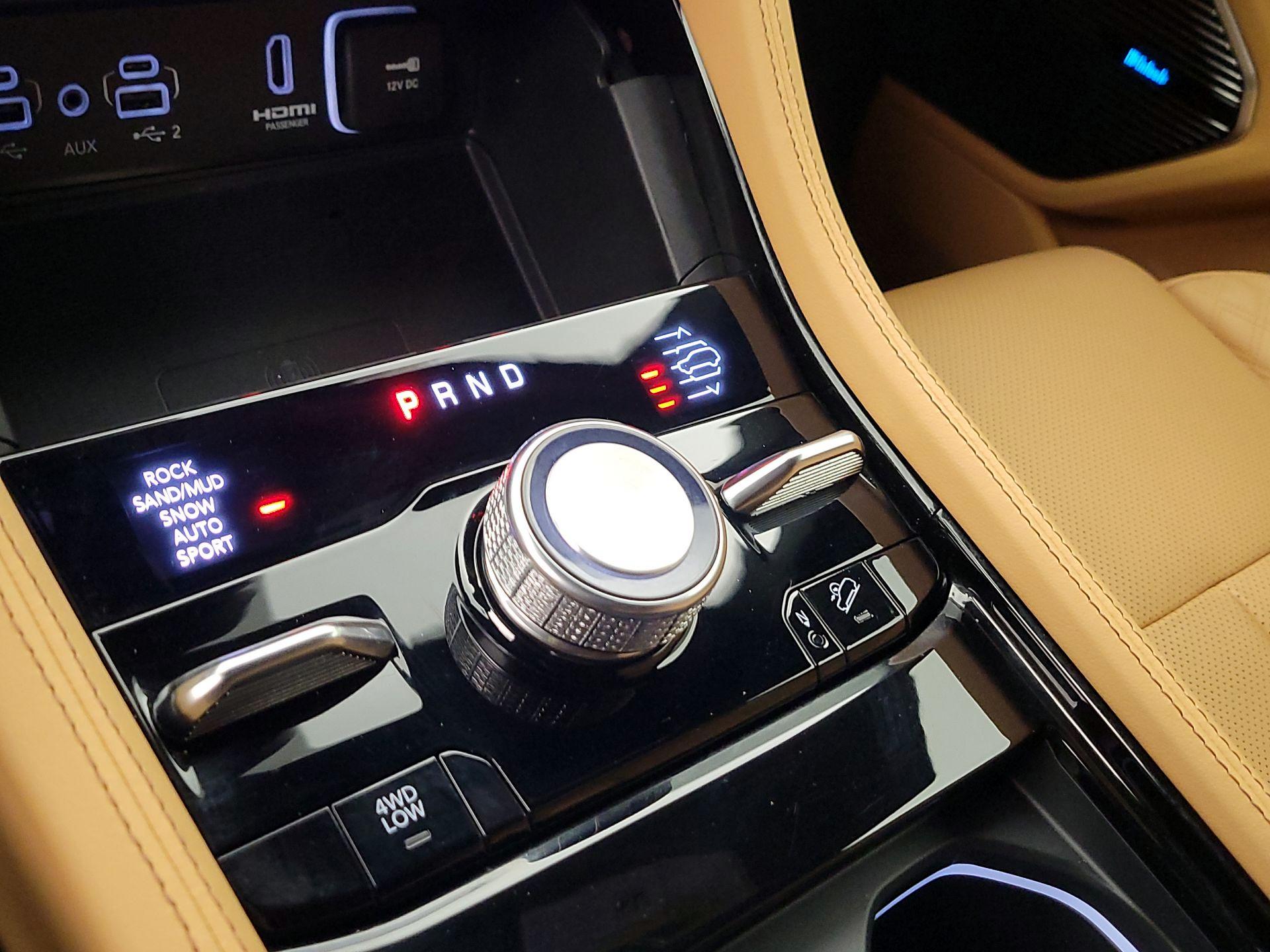 Thumbnail: 2025 Jeep Grand Cherokee - 18