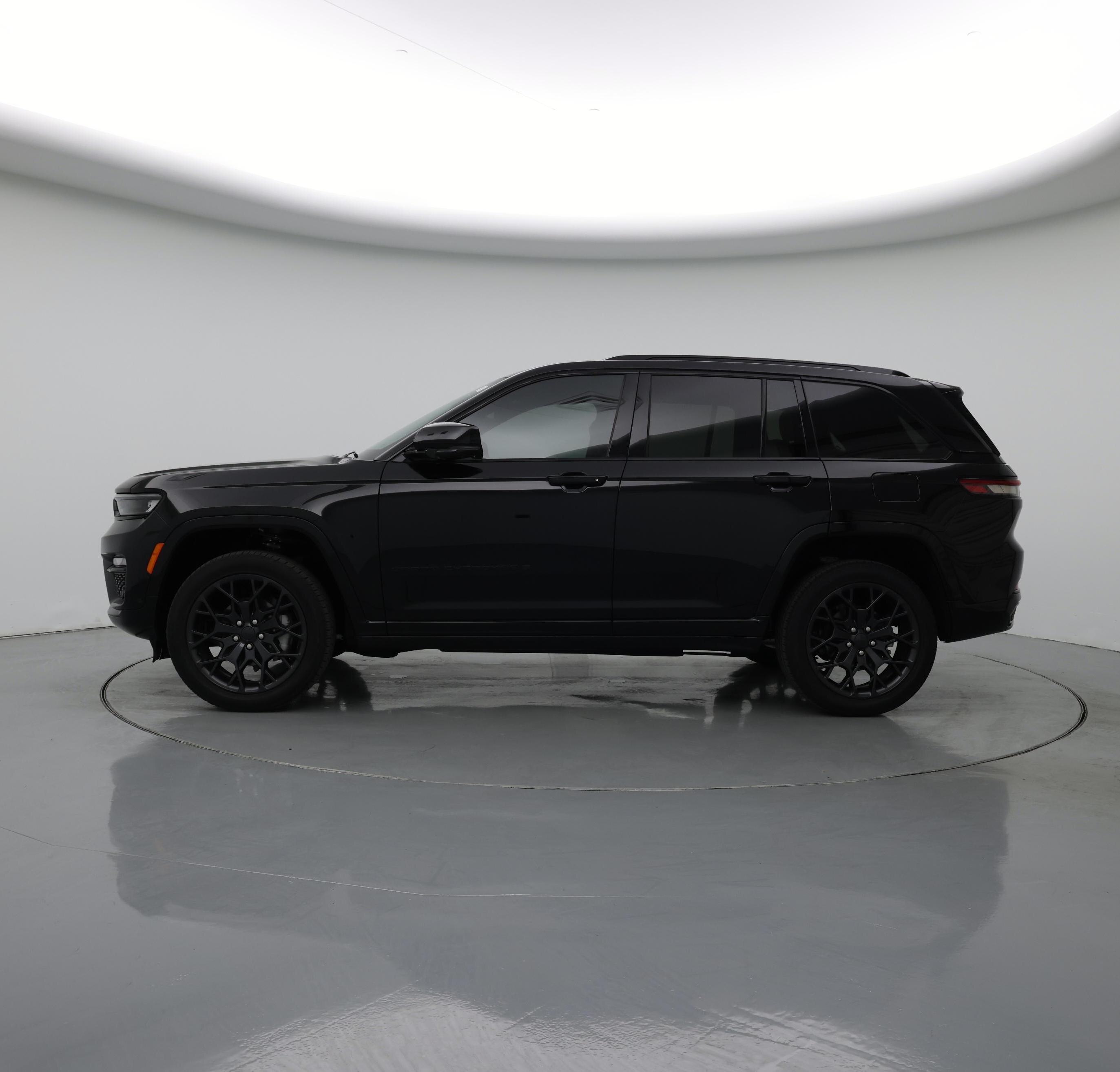 Thumbnail: 2025 Jeep Grand Cherokee - 3