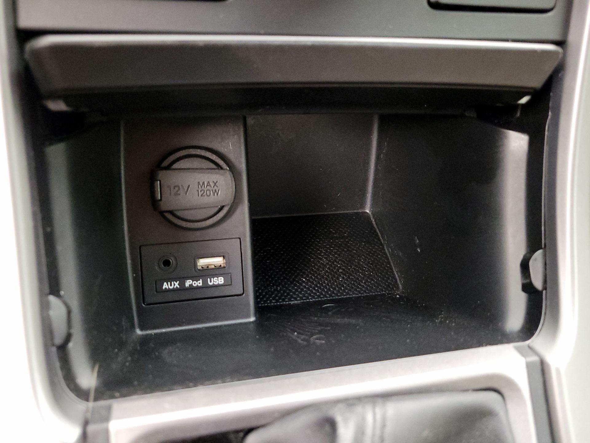 Thumbnail: 2014 Hyundai Elantra - 18