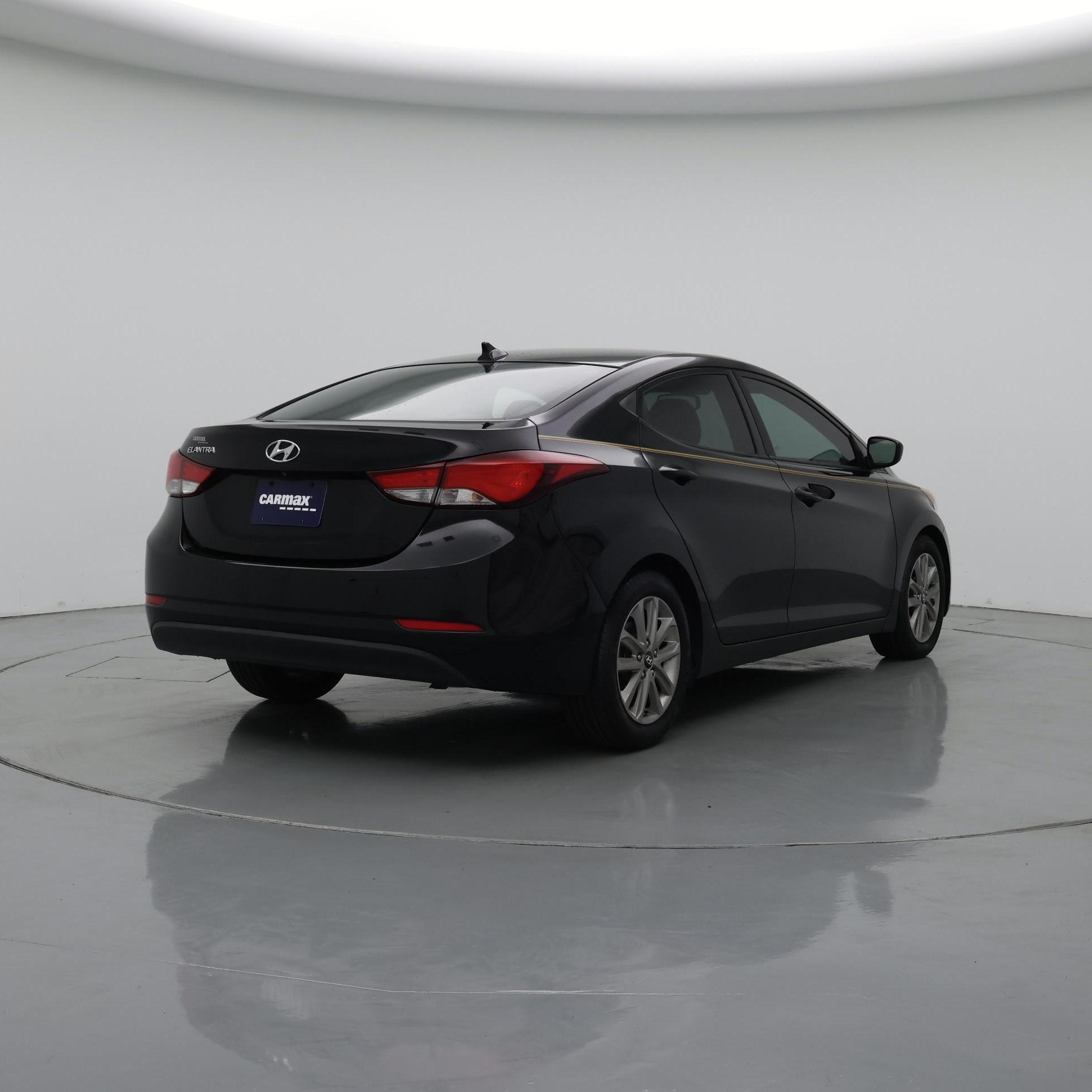 Thumbnail: 2014 Hyundai Elantra - 8