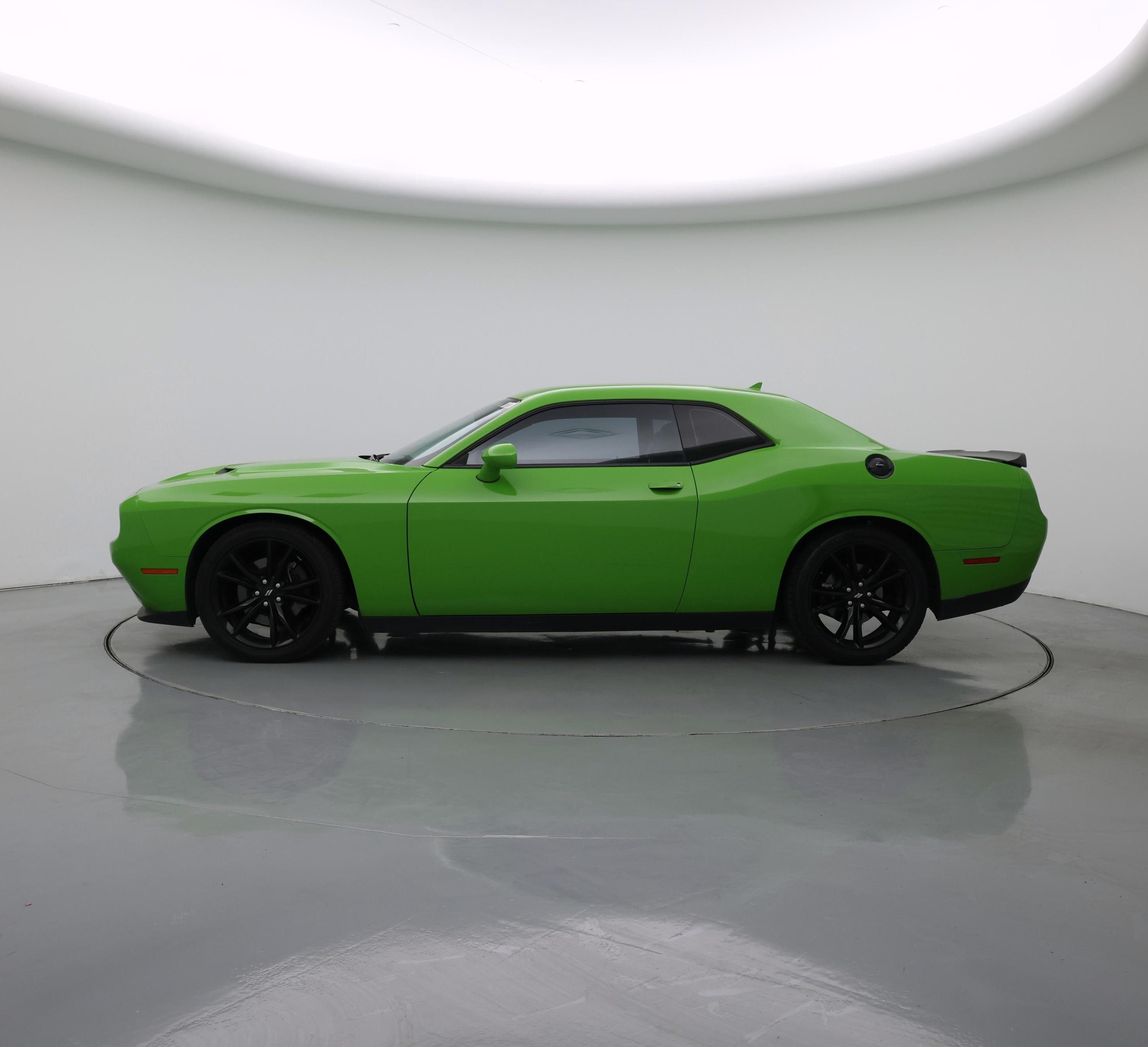 Thumbnail: 2017 Dodge Challenger - 3