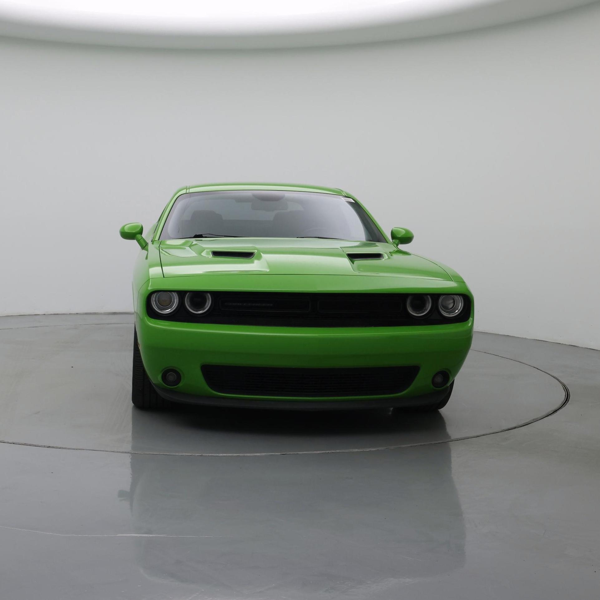 Thumbnail: 2017 Dodge Challenger - 5