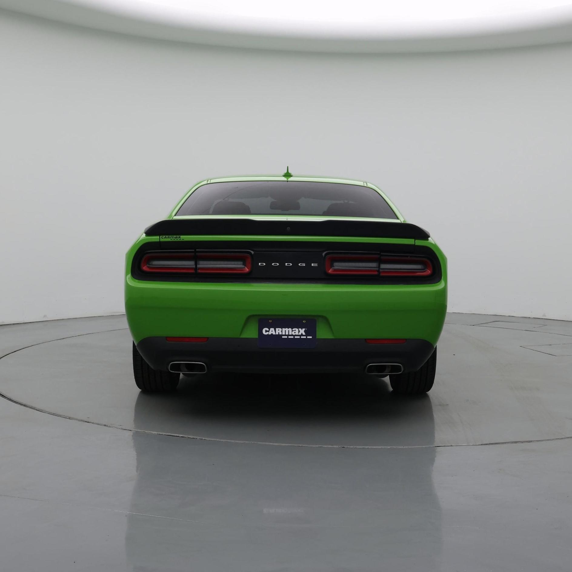 Thumbnail: 2017 Dodge Challenger - 6