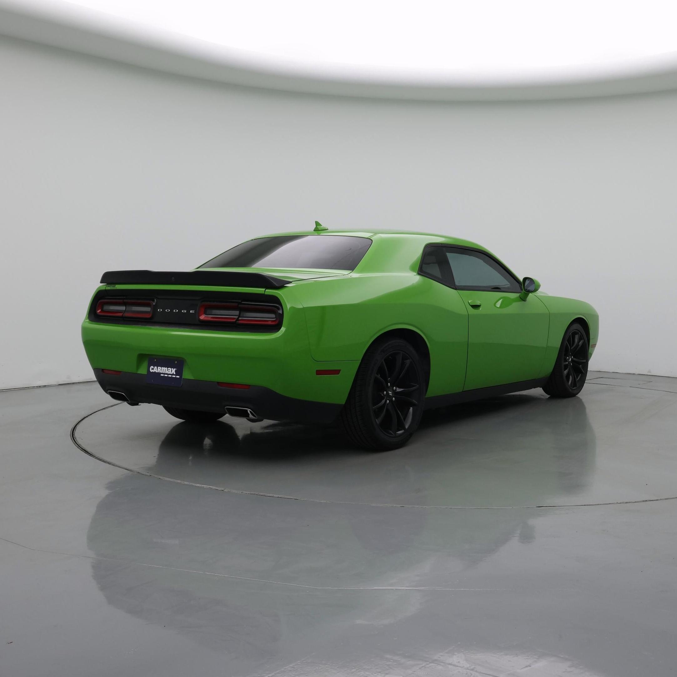 Thumbnail: 2017 Dodge Challenger - 8