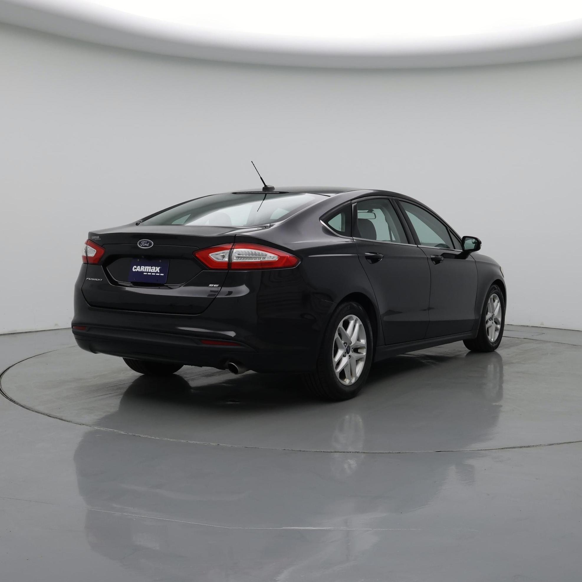 Thumbnail: 2015 Ford Fusion - 8