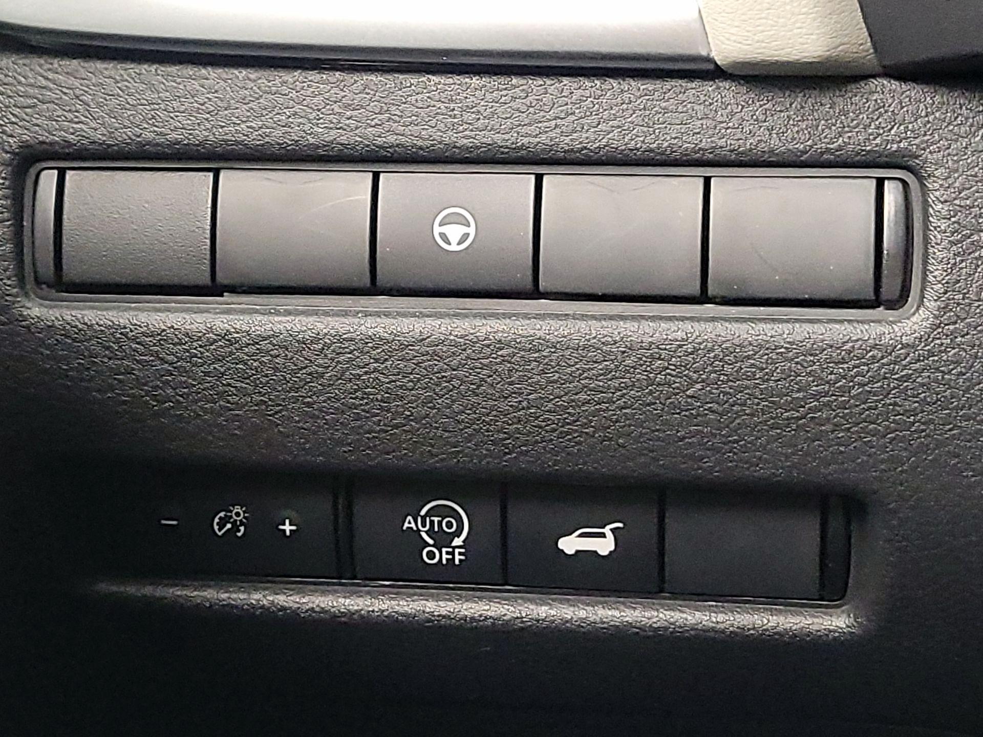 Thumbnail: 2025 Nissan Rogue - 13