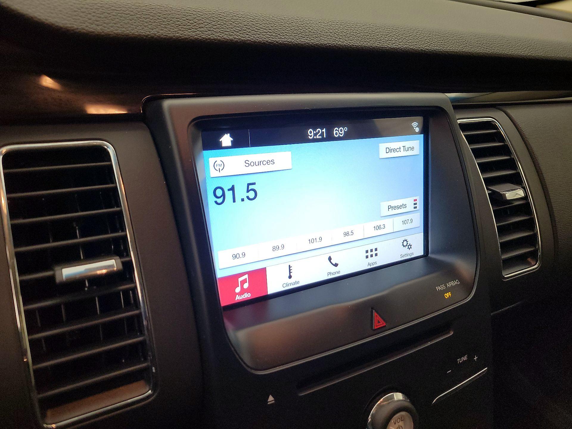 Thumbnail: 2017 Ford Flex - 15