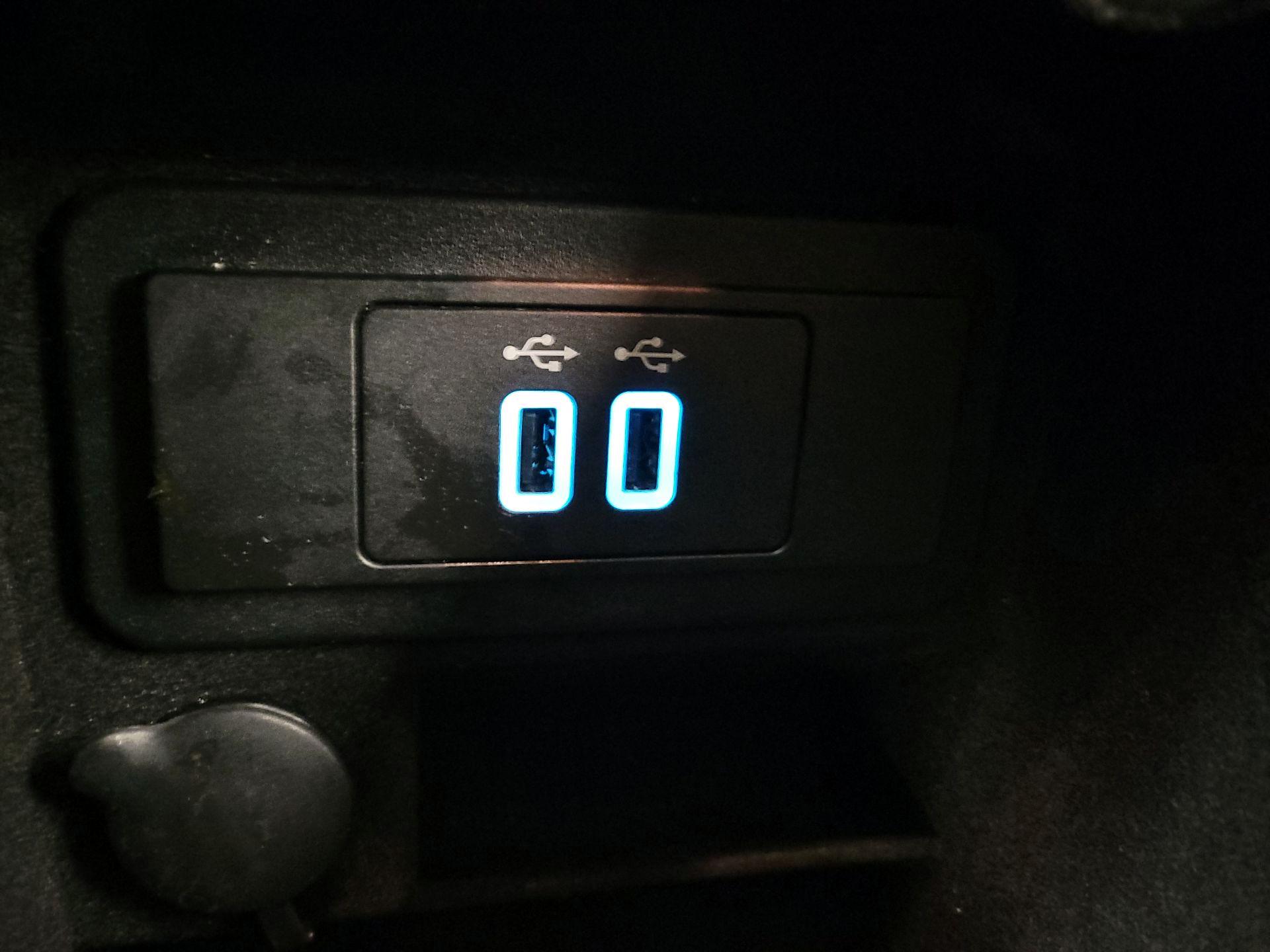 Thumbnail: 2017 Ford Flex - 18