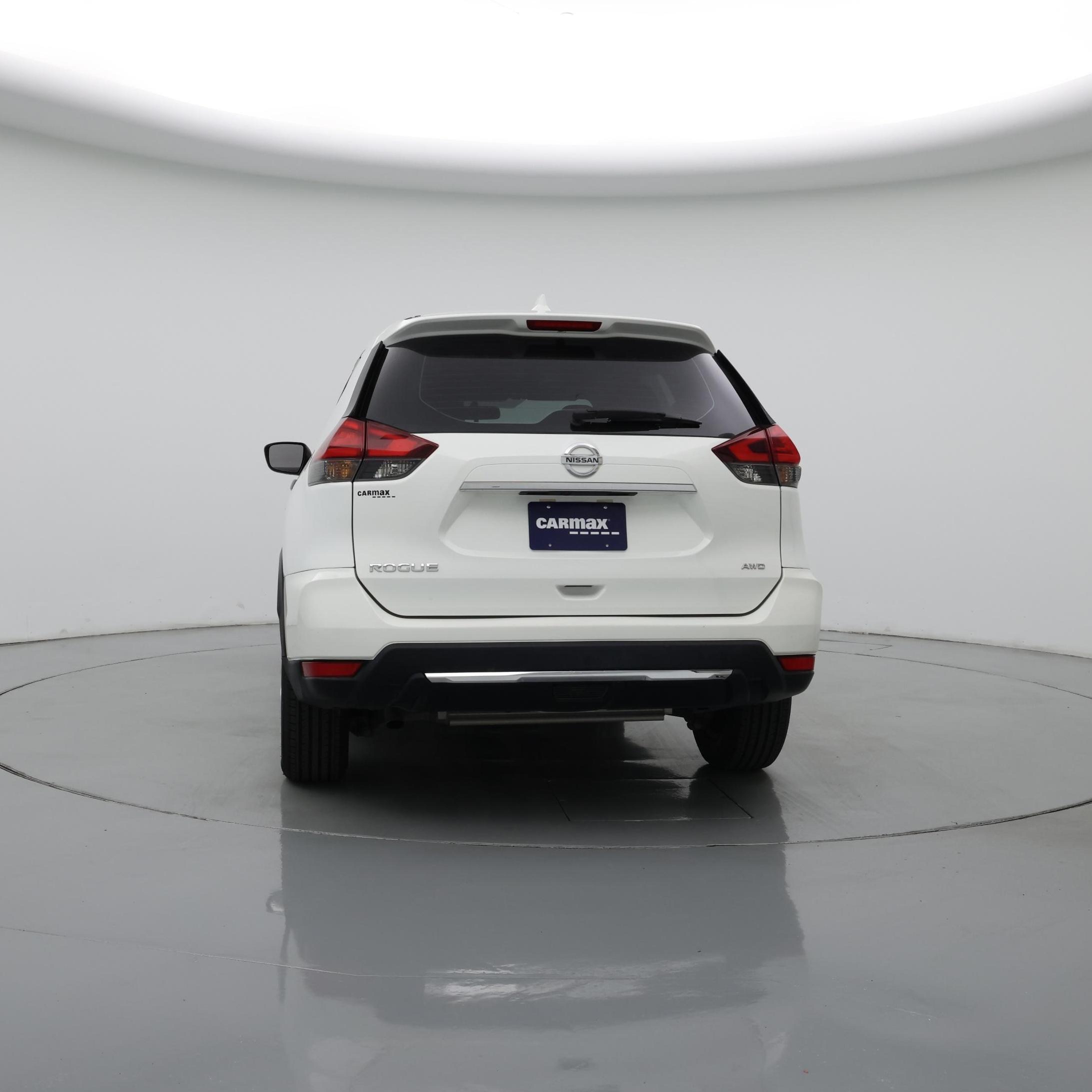 Thumbnail: 2017 Nissan Rogue - 6