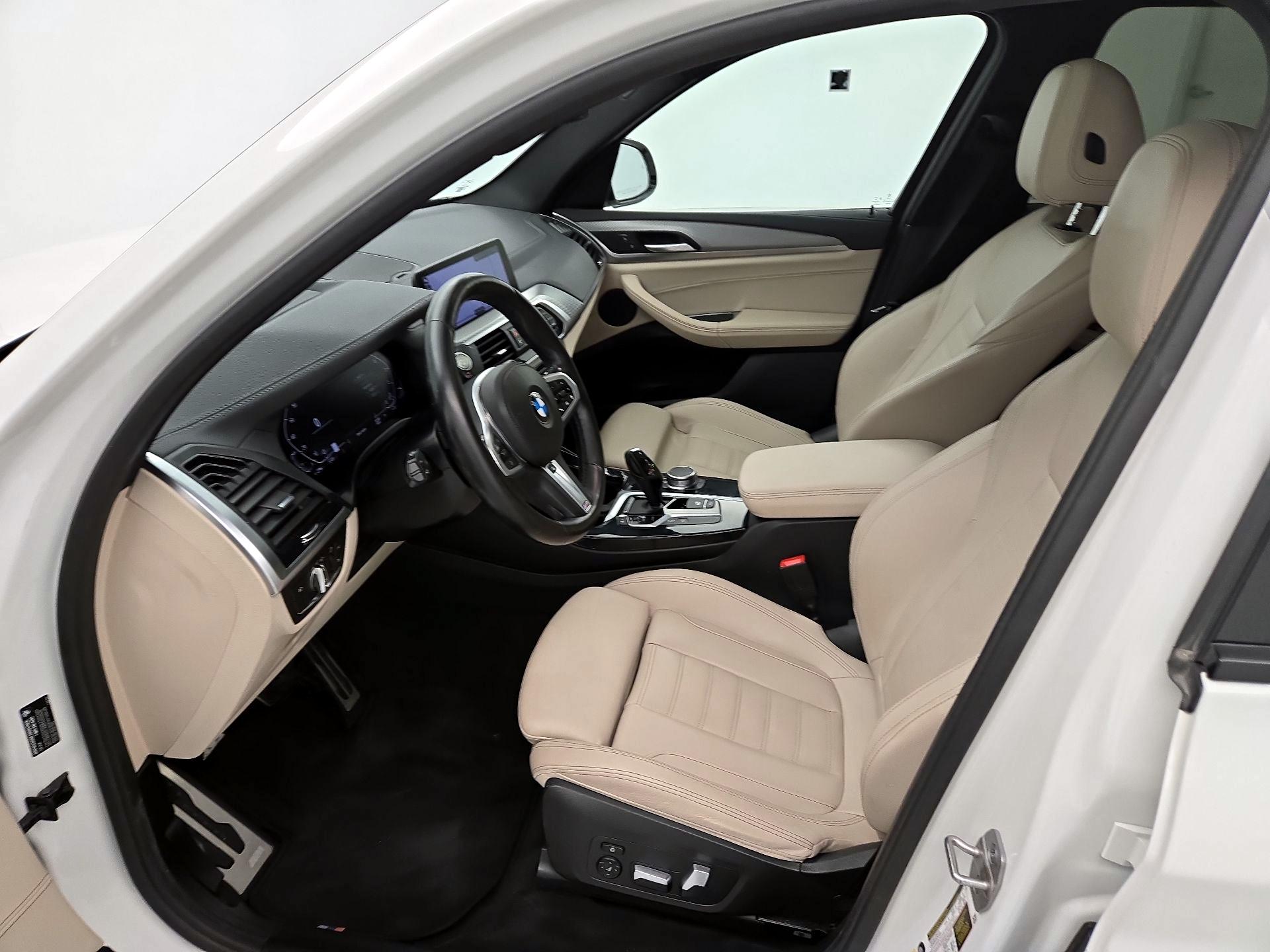 Thumbnail: 2021 BMW X3 - 11