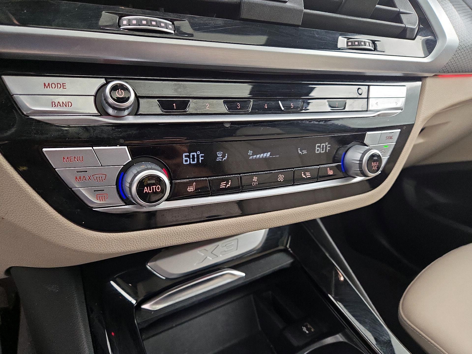 Thumbnail: 2021 BMW X3 - 17