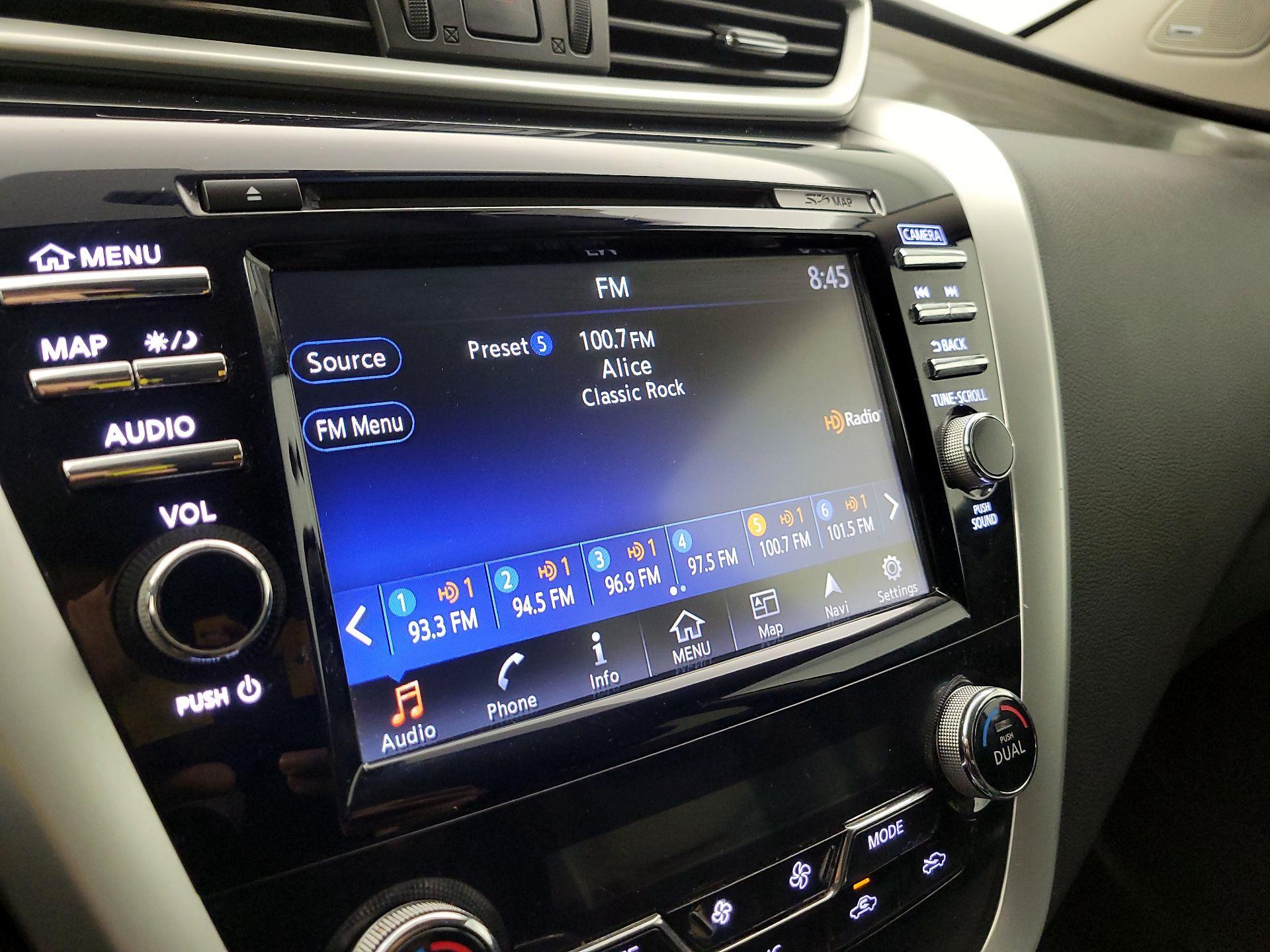 Thumbnail: 2017 Nissan Murano - 16