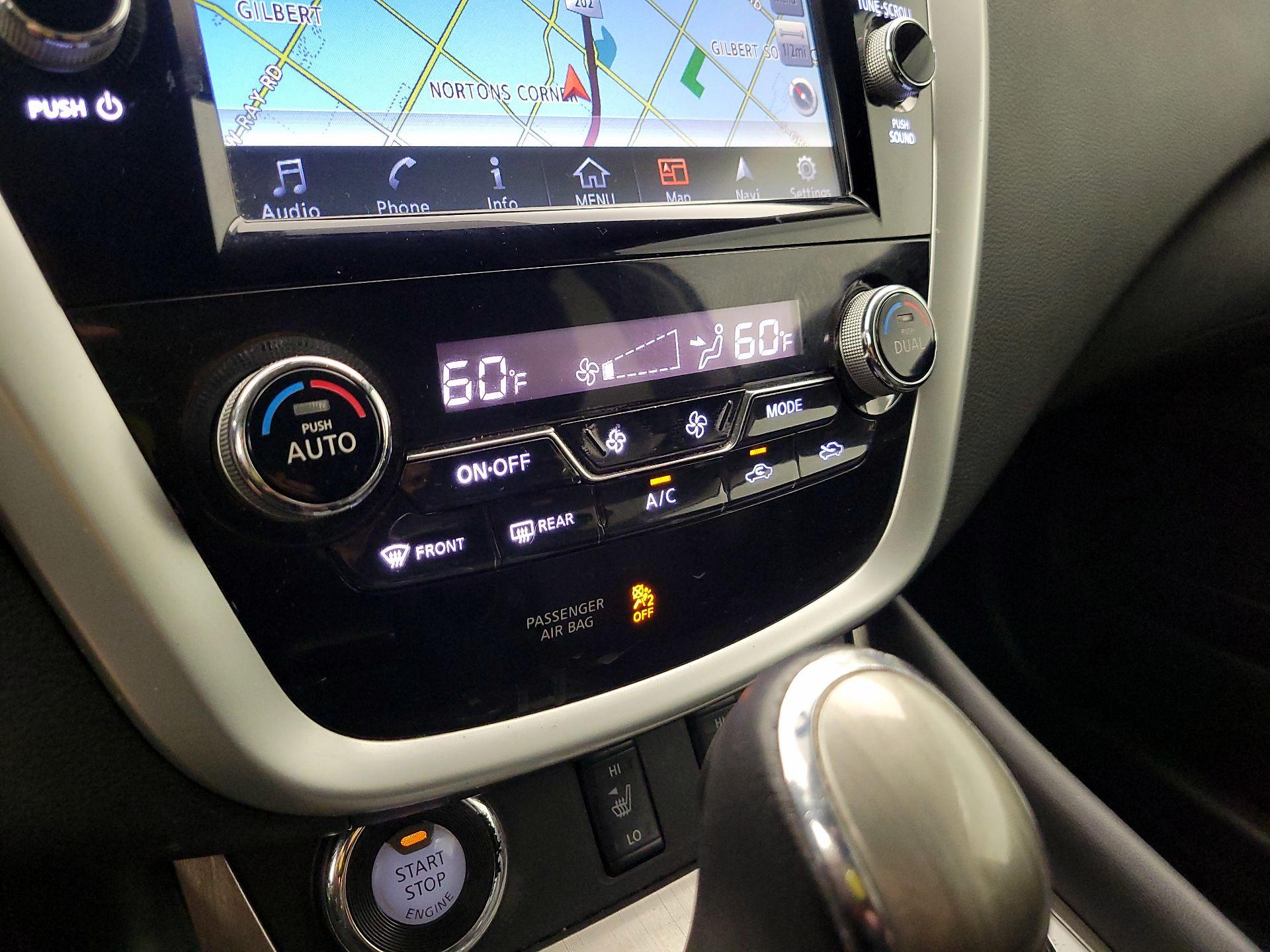 Thumbnail: 2017 Nissan Murano - 17