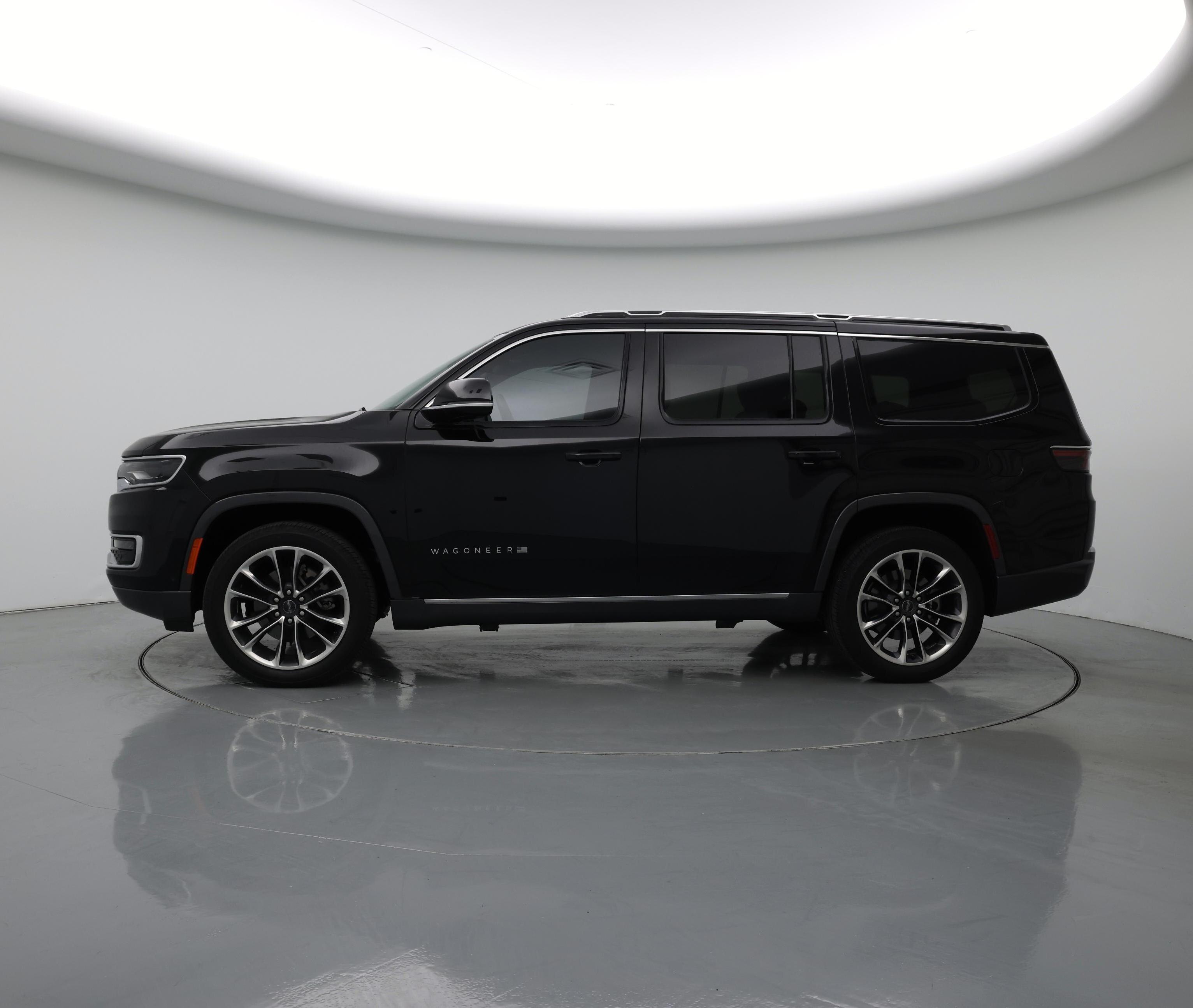 Thumbnail: 2022 Jeep Wagoneer - 3