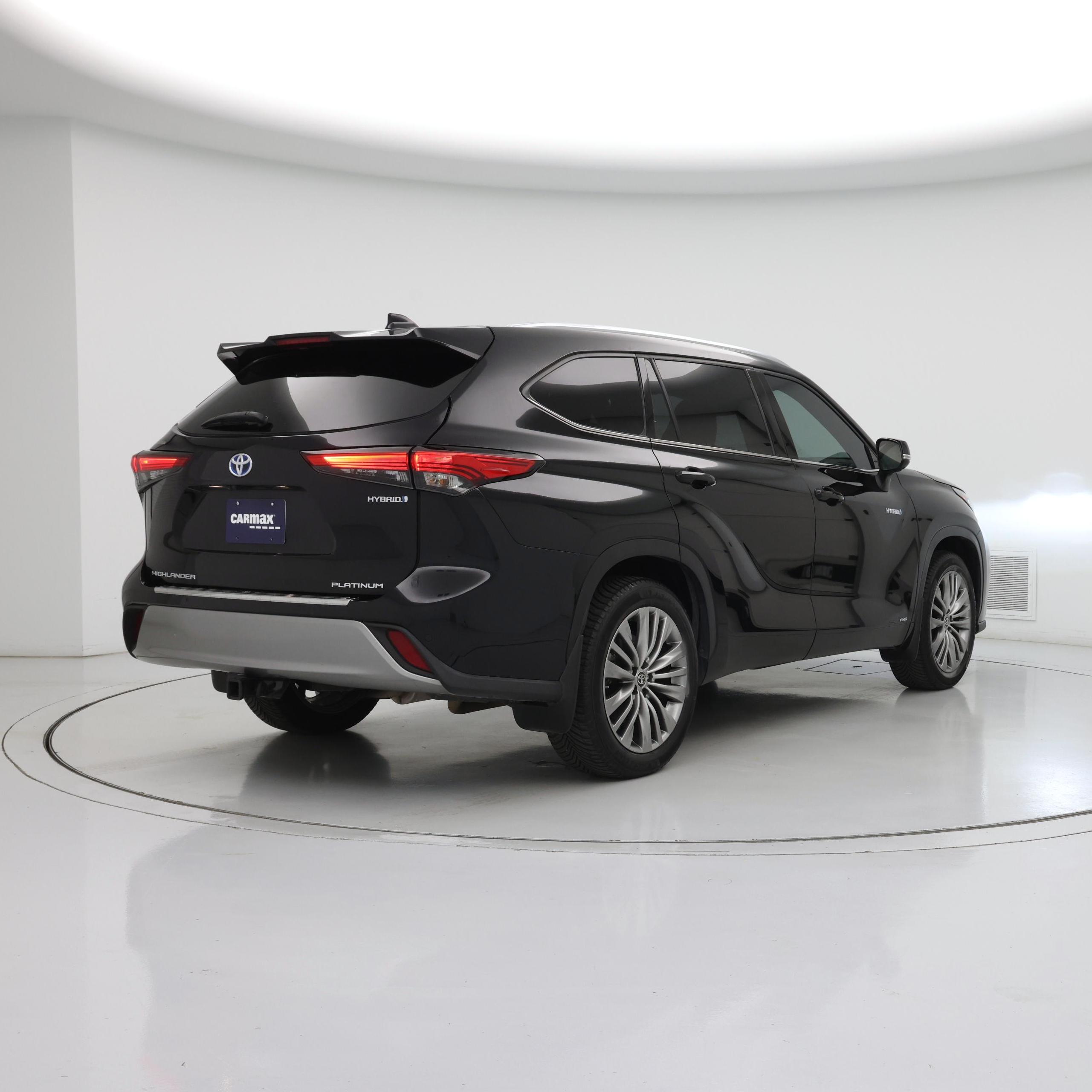 Thumbnail: 2021 Toyota Highlander - 8