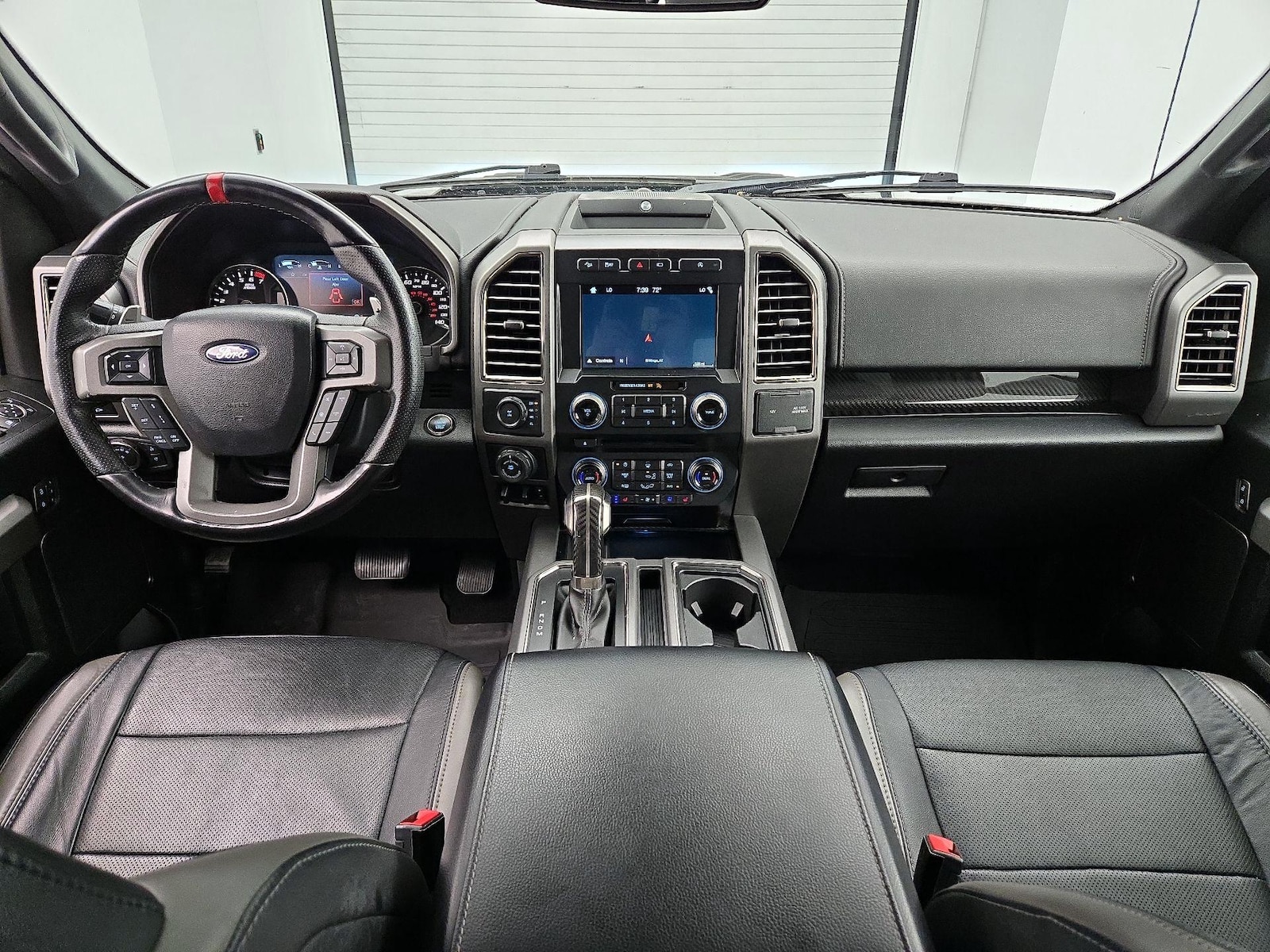 2018 Ford F-150 Raptor - Photo 10