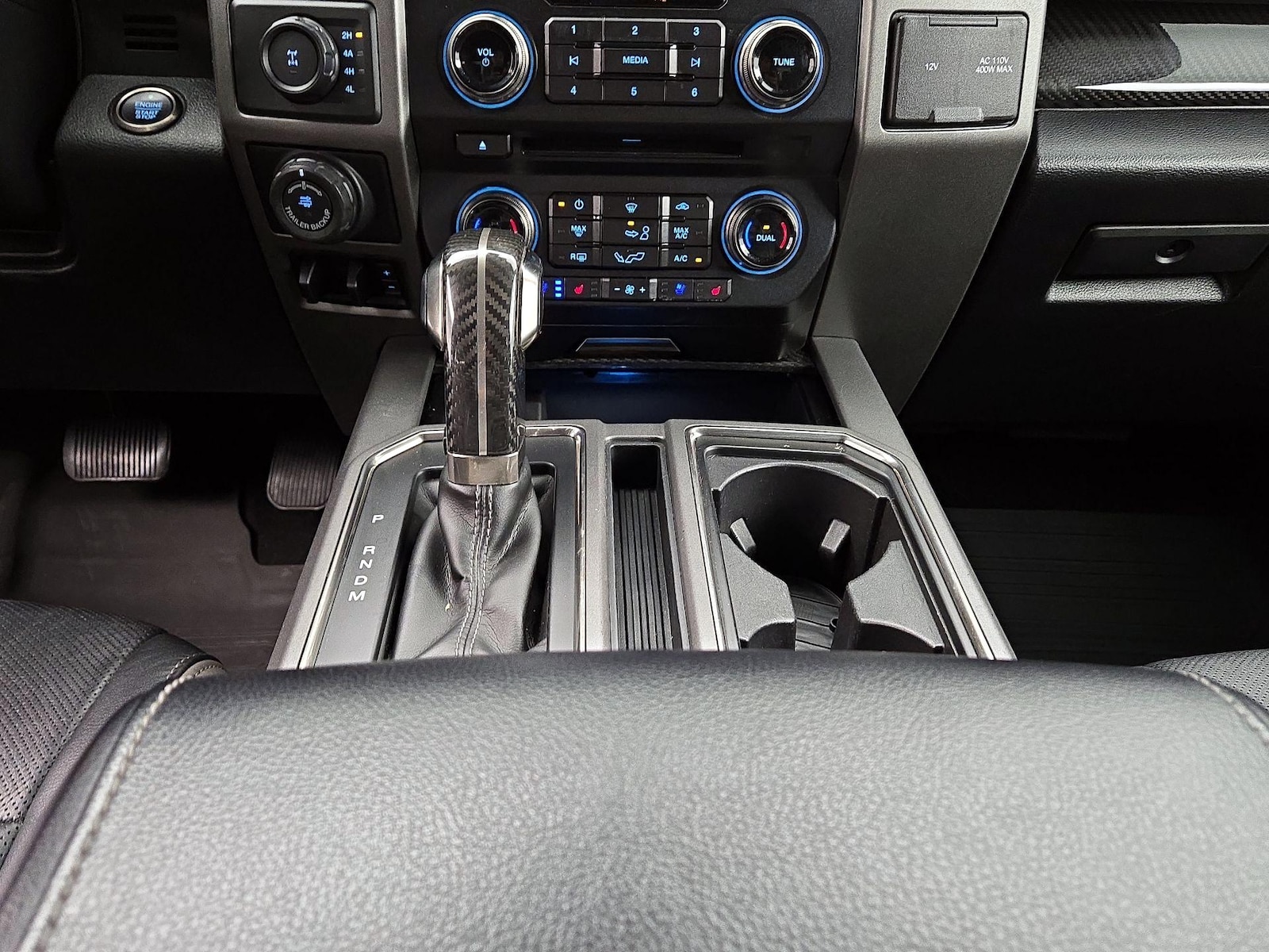 2018 Ford F-150 Raptor - Photo 19