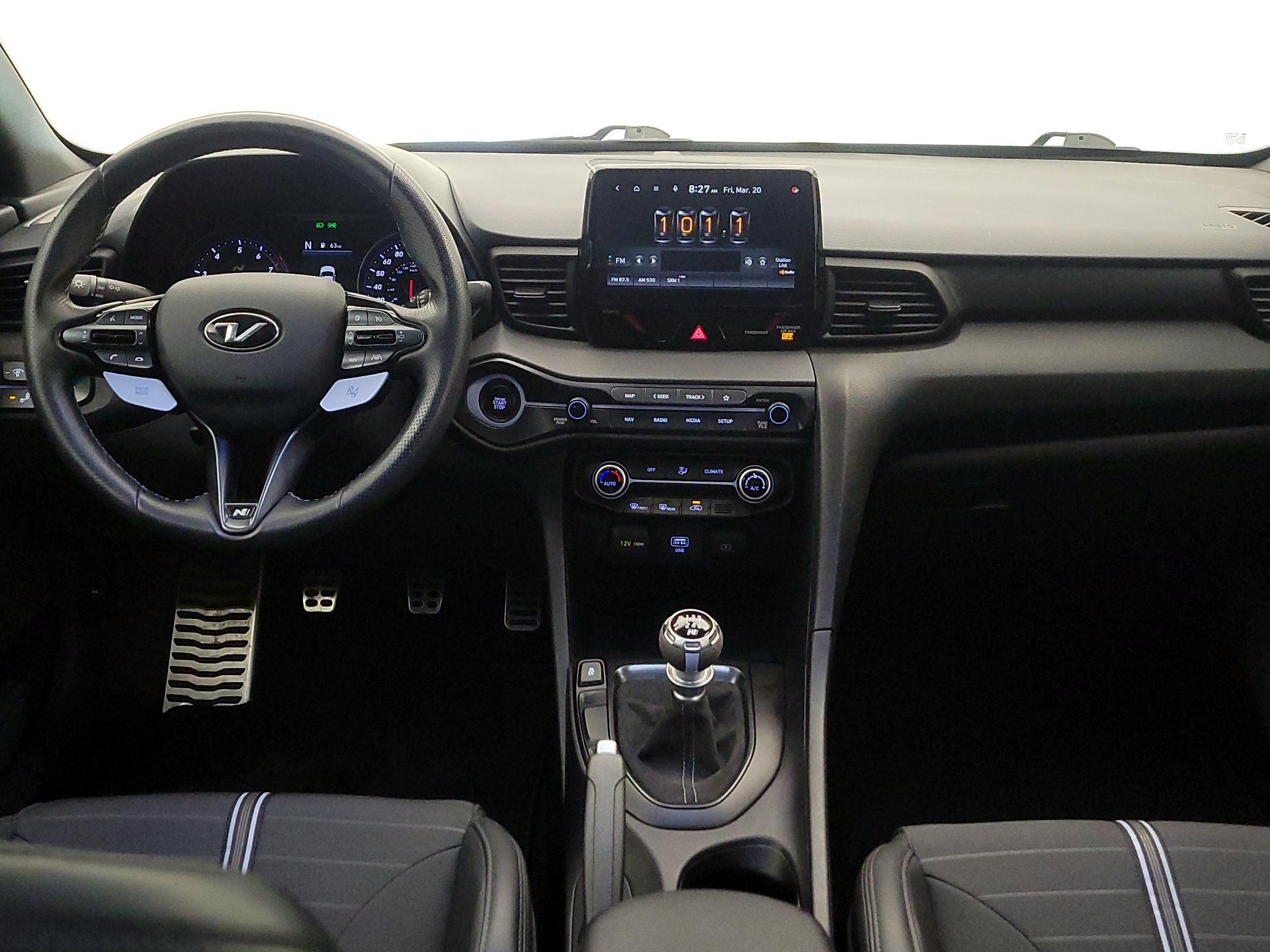 Thumbnail: 2022 Hyundai Veloster - 9