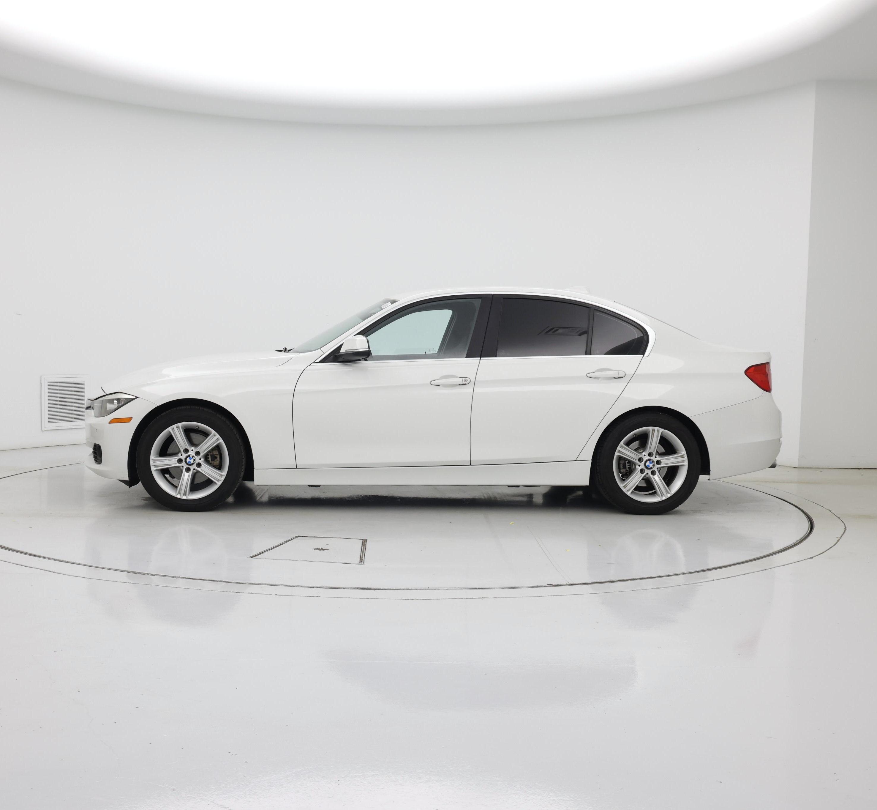 Thumbnail: 2015 BMW 3 Series - 3