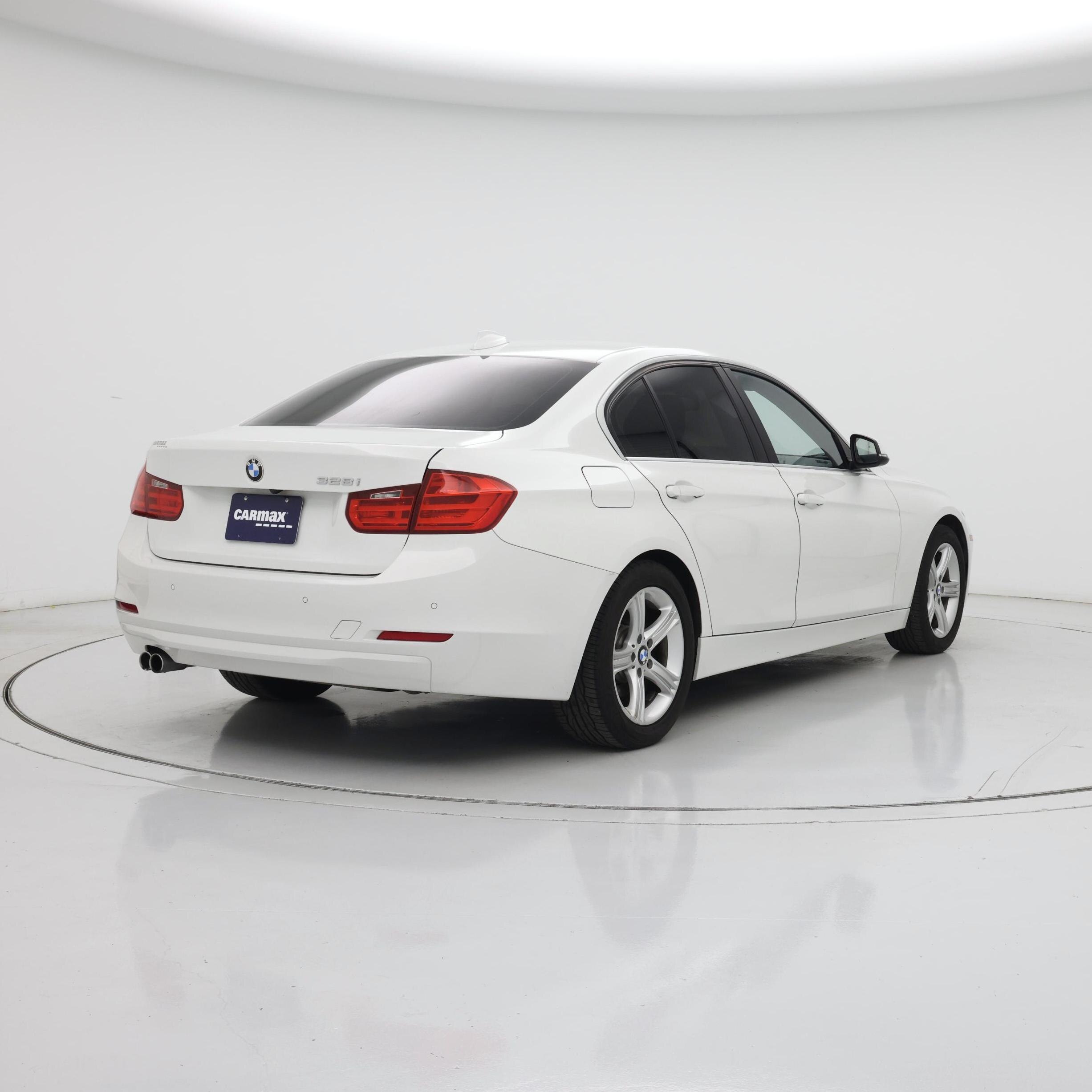 Thumbnail: 2015 BMW 3 Series - 8