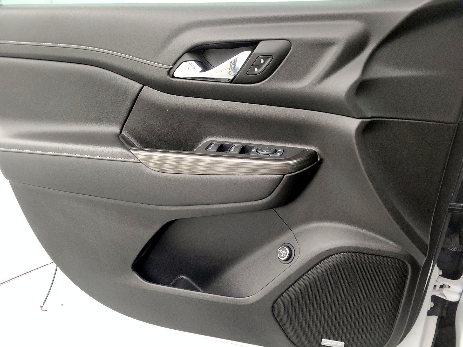 Thumbnail: 2023 GMC Acadia - 12