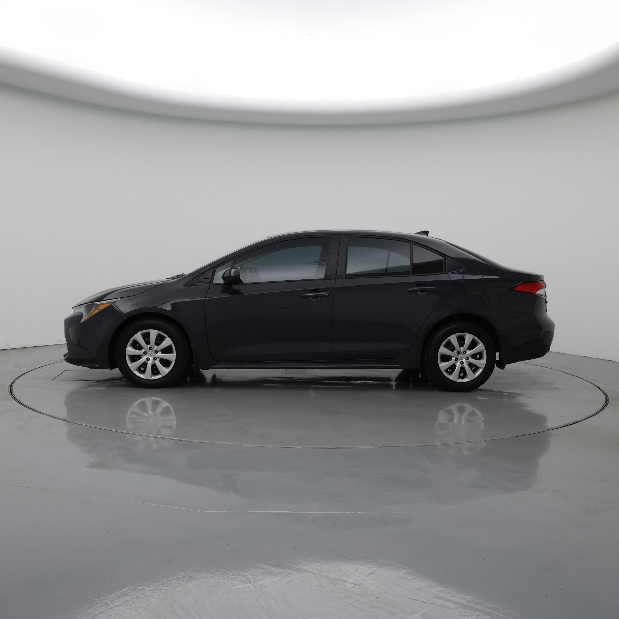 Thumbnail: 2025 Toyota Corolla - 3