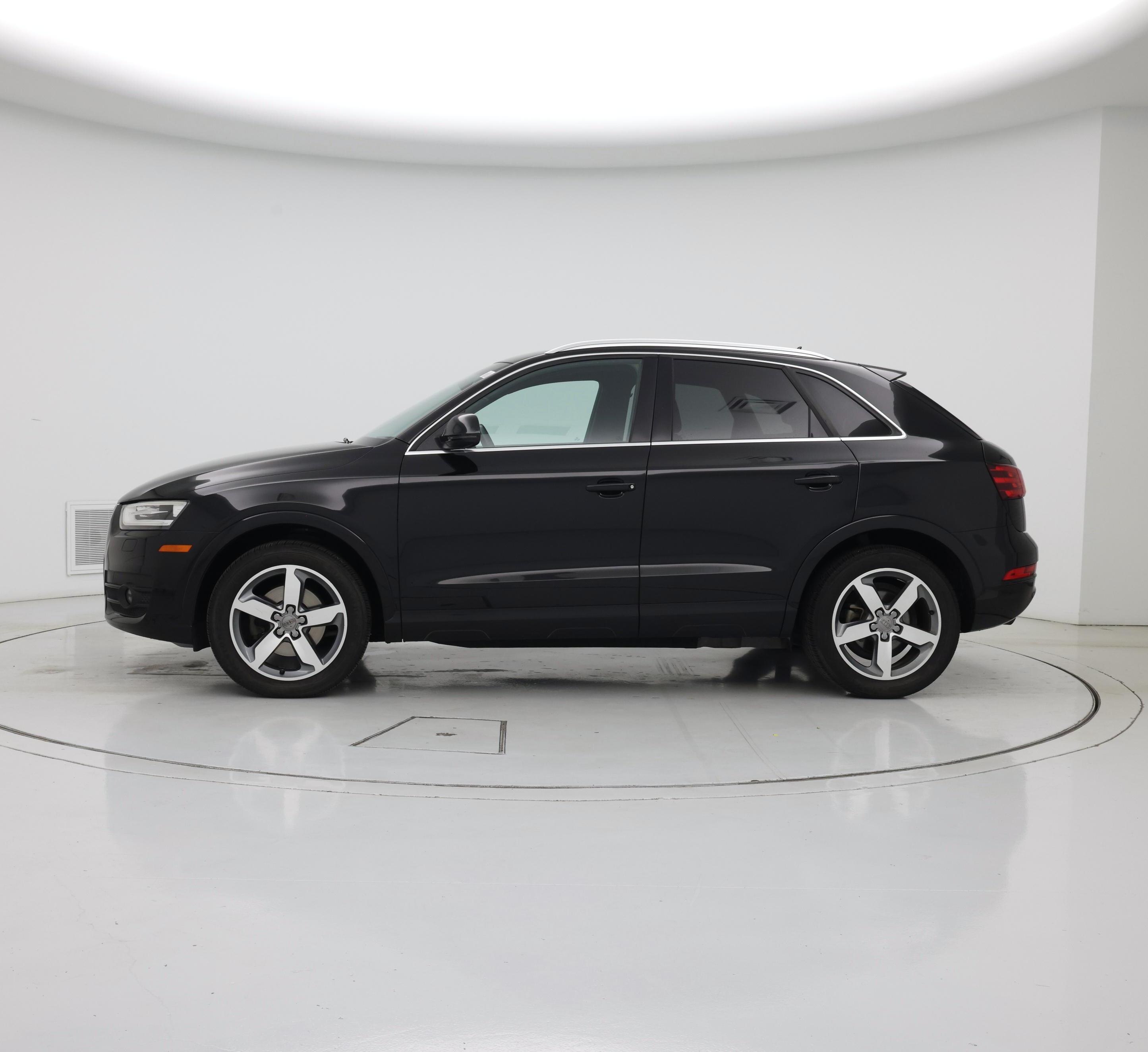 Thumbnail: 2015 Audi Q3 - 3
