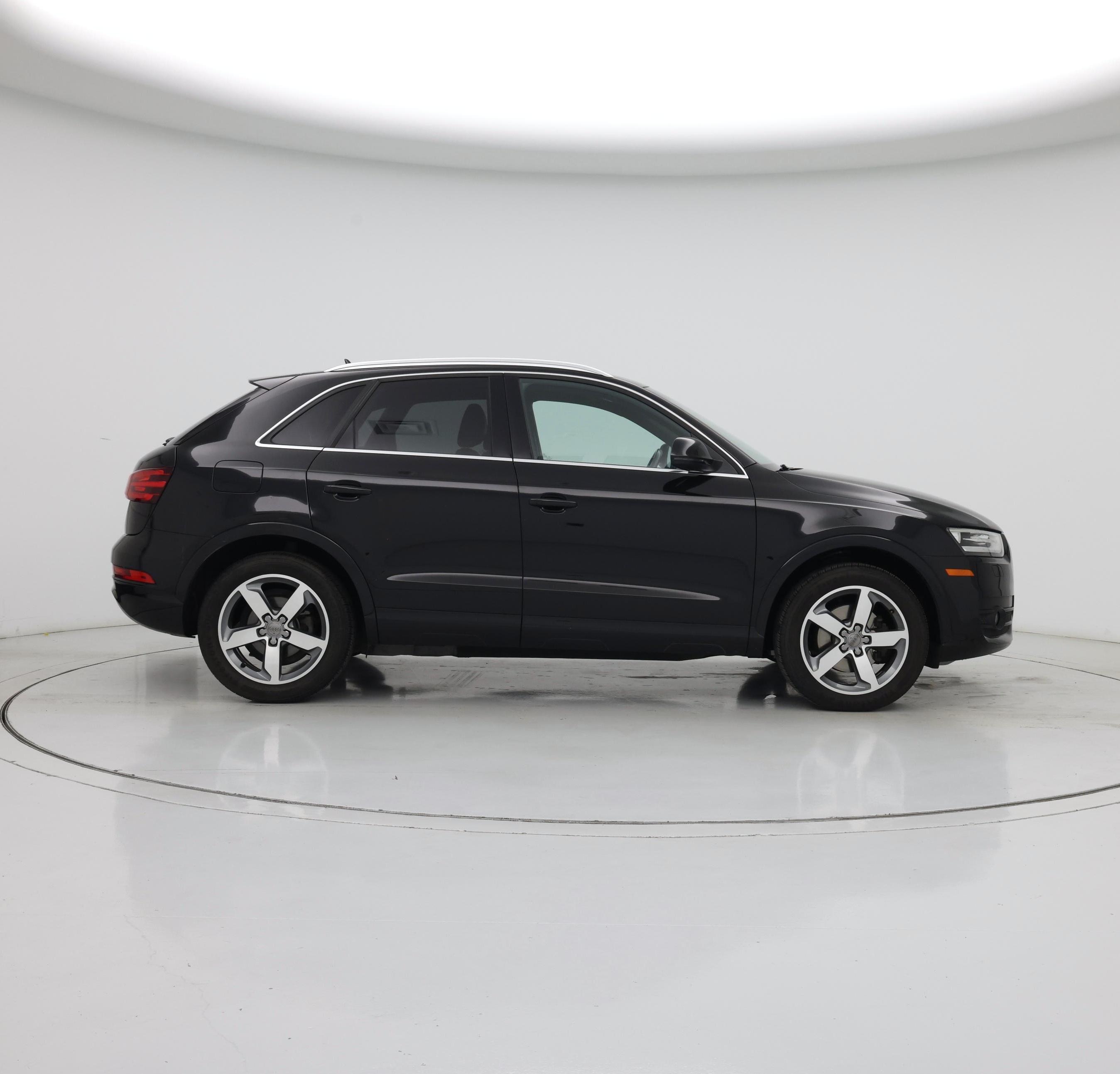 Thumbnail: 2015 Audi Q3 - 7