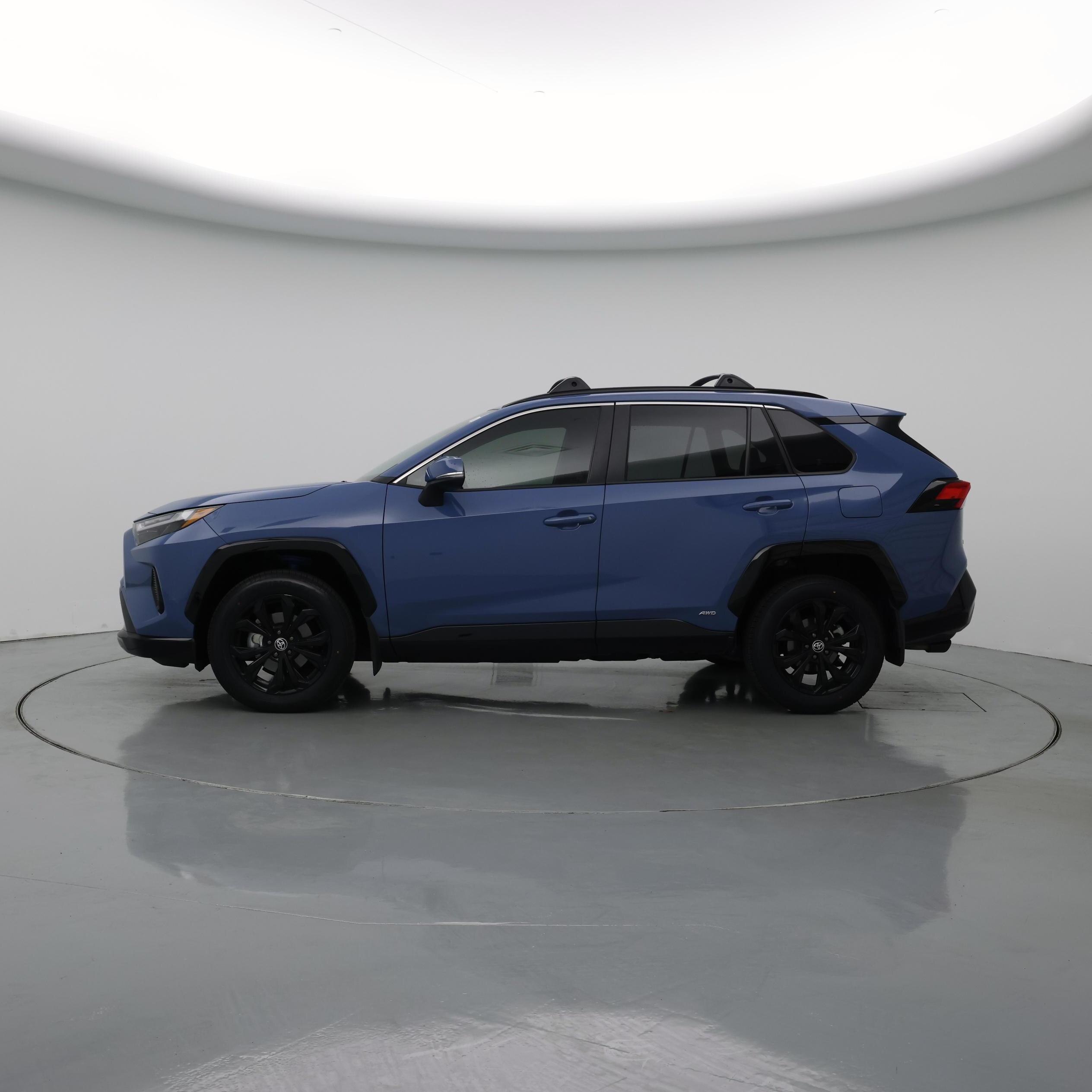 Thumbnail: 2025 Toyota RAV4 - 3