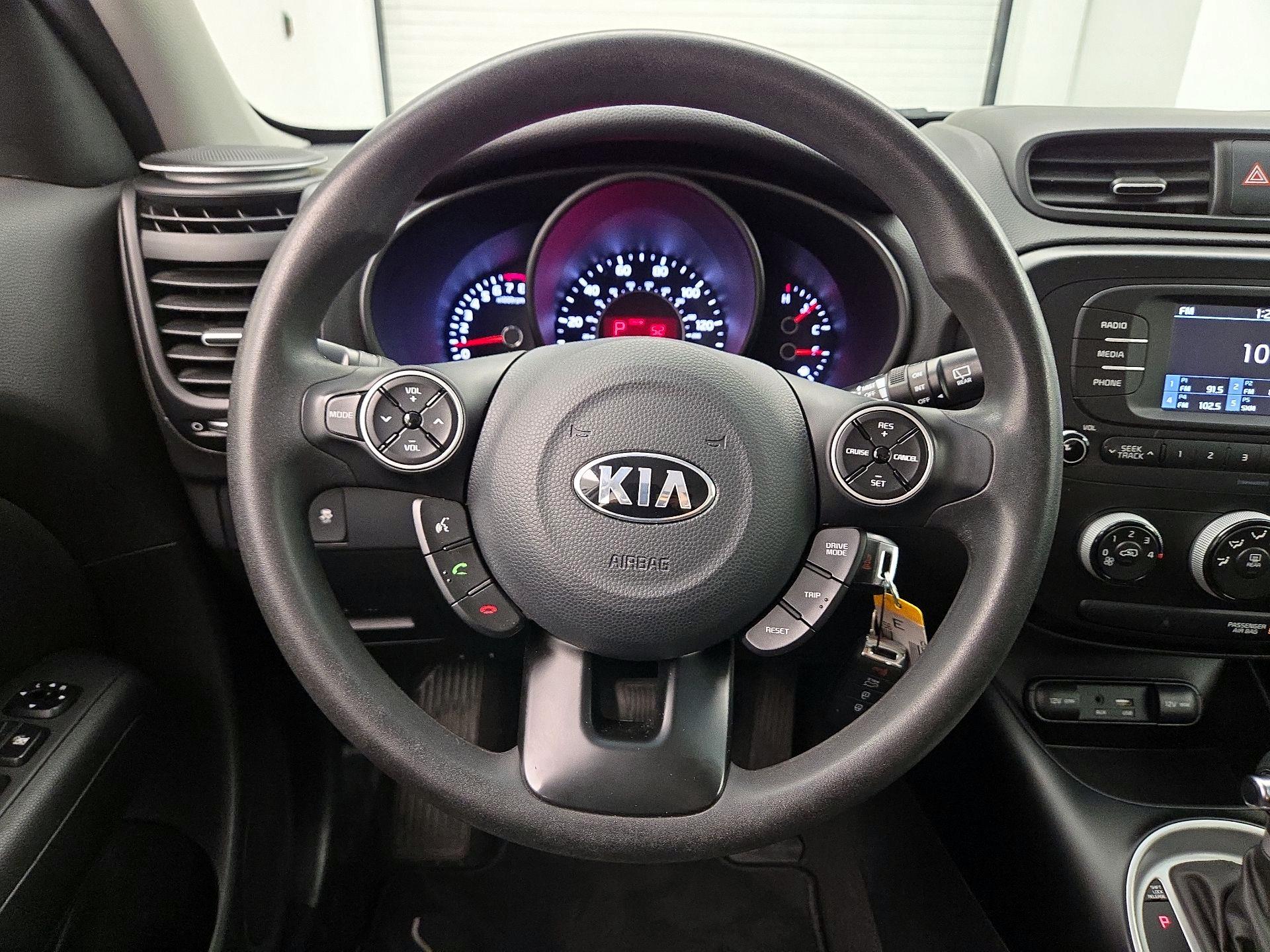 Thumbnail: 2018 Kia Soul - 10