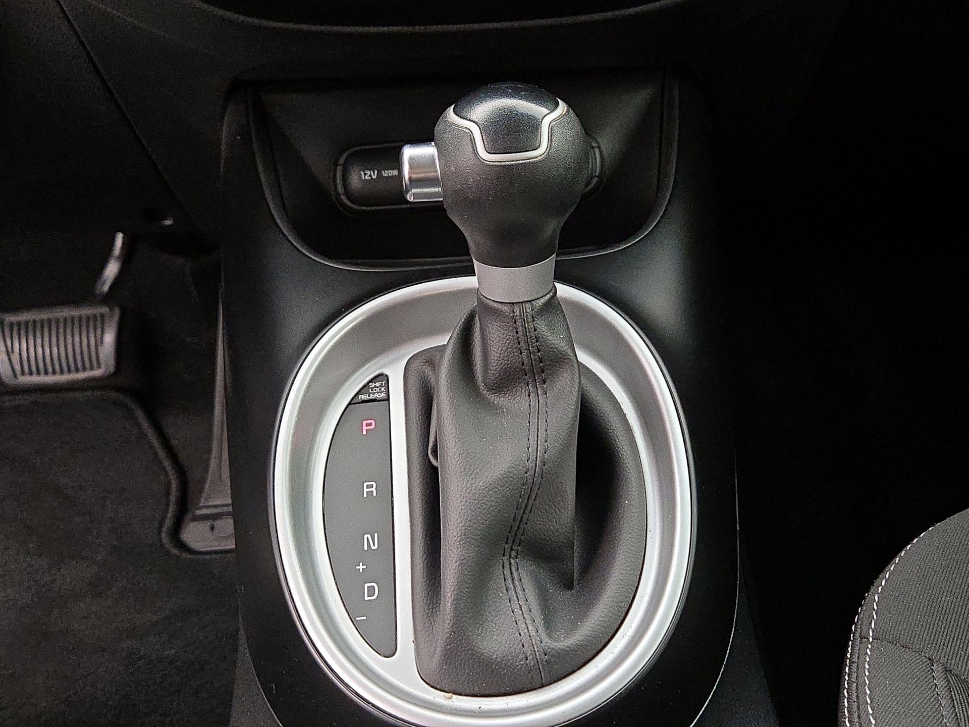 Thumbnail: 2018 Kia Soul - 16