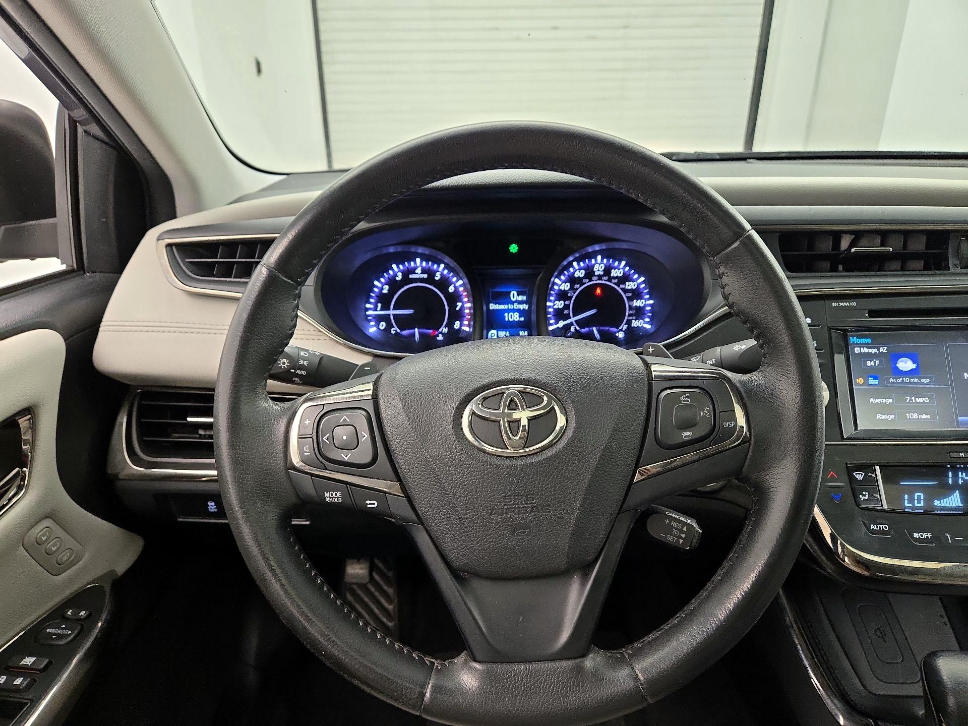 Thumbnail: 2016 Toyota Avalon - 10