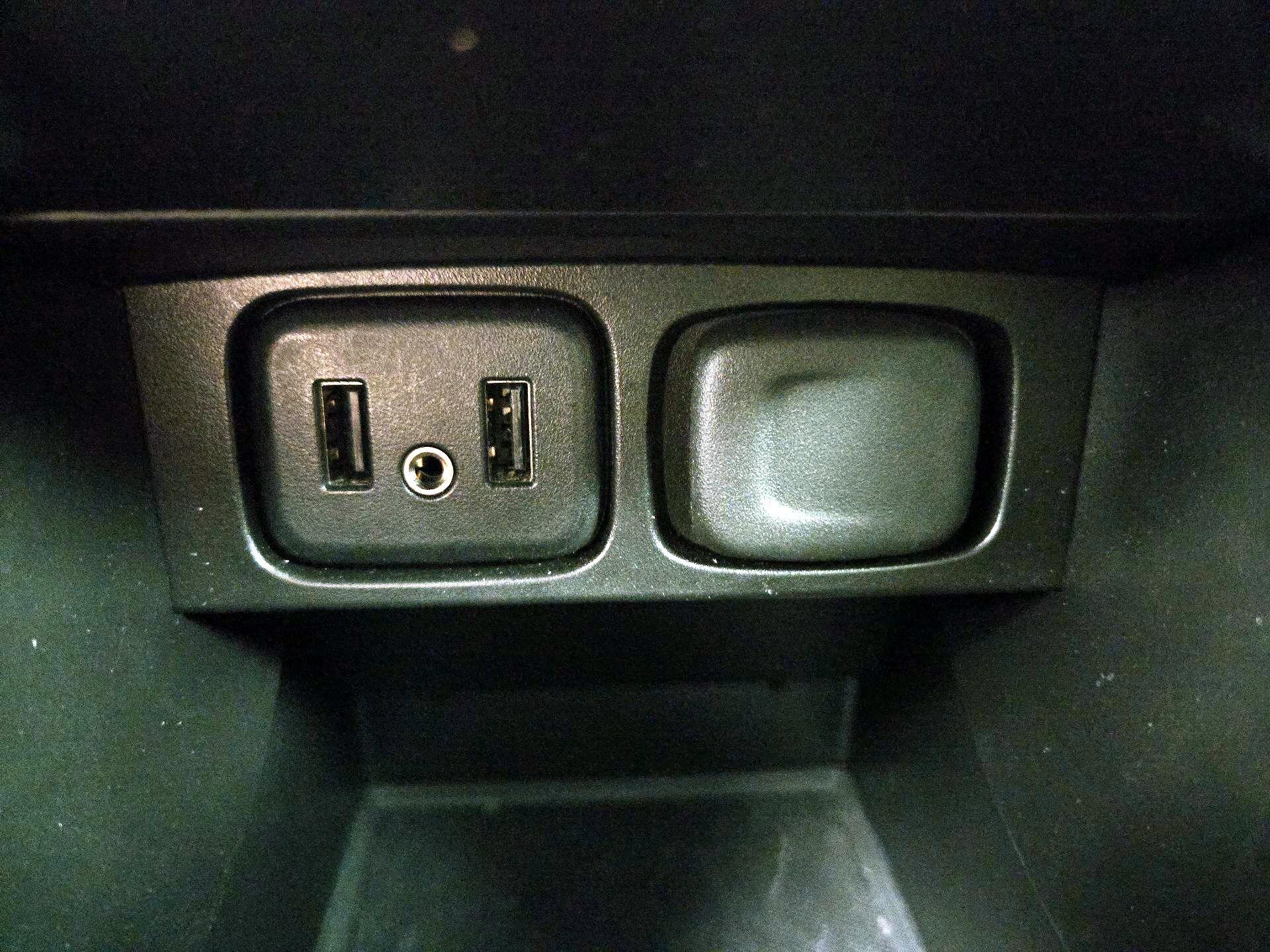 Thumbnail: 2018 Buick Encore - 18