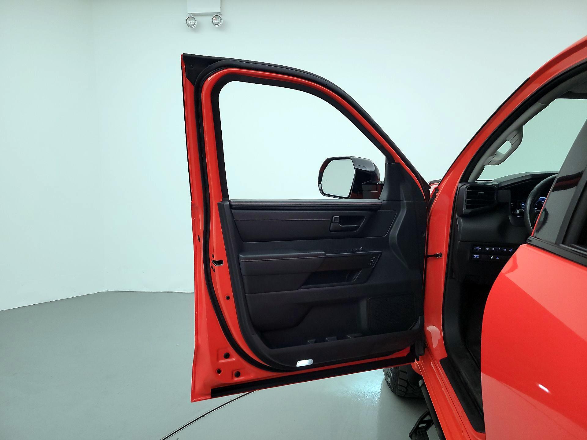 Thumbnail: 2023 Toyota Tundra - 12