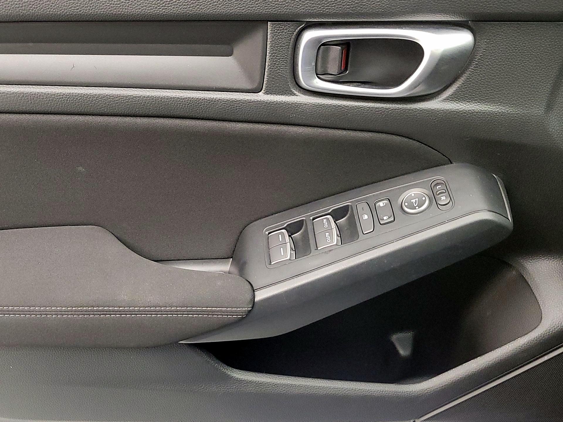 Thumbnail: 2024 Honda Civic - 12